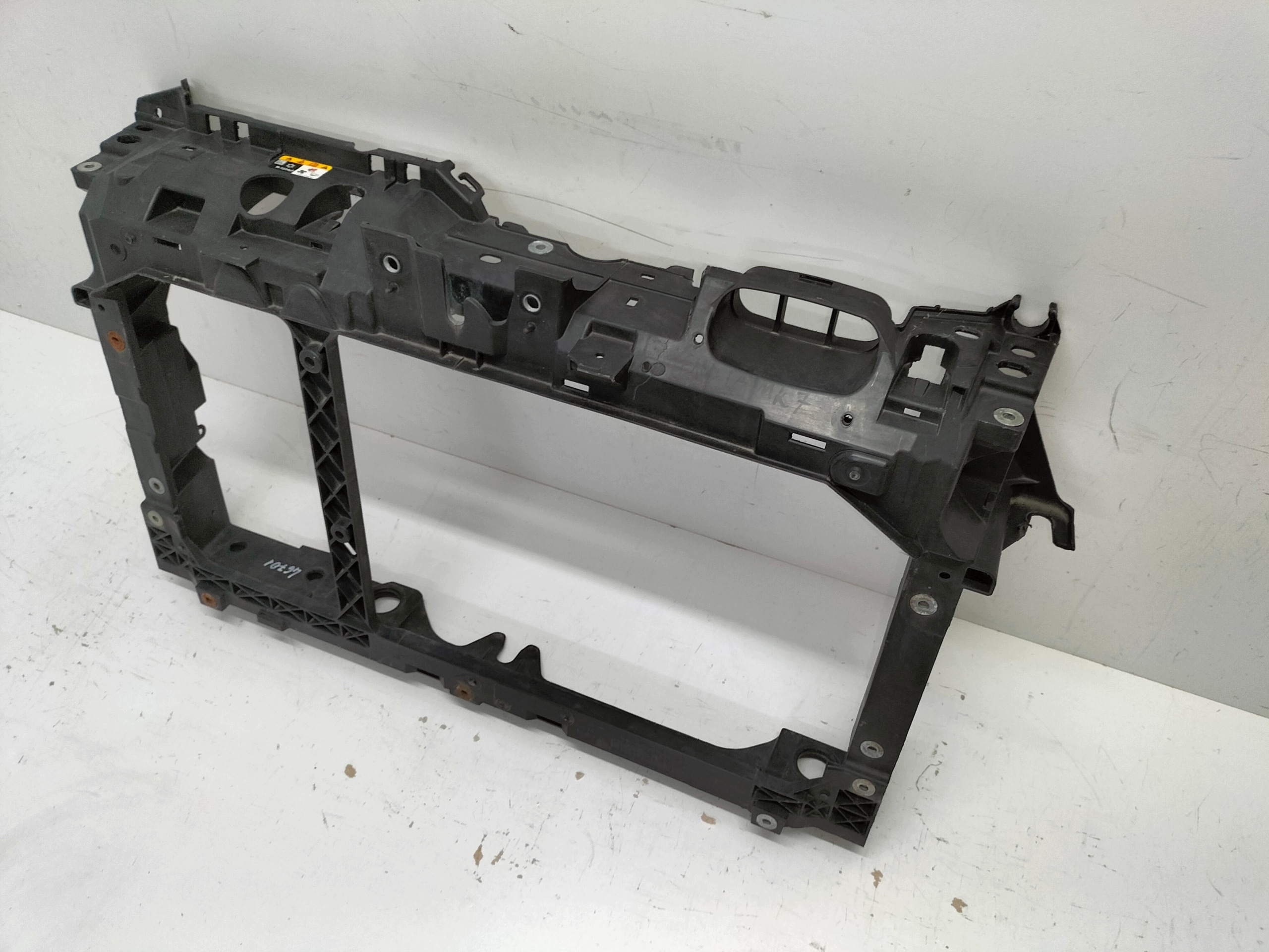 support panel for radiators pillar iron FORD FIESTA MK7 LIFT 13