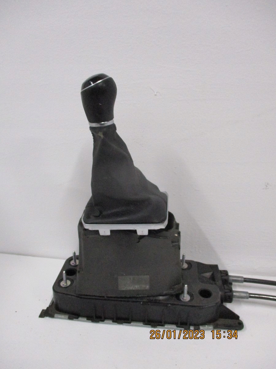 MÉCANISME LEVIER VITESSE VW 5QA711049C