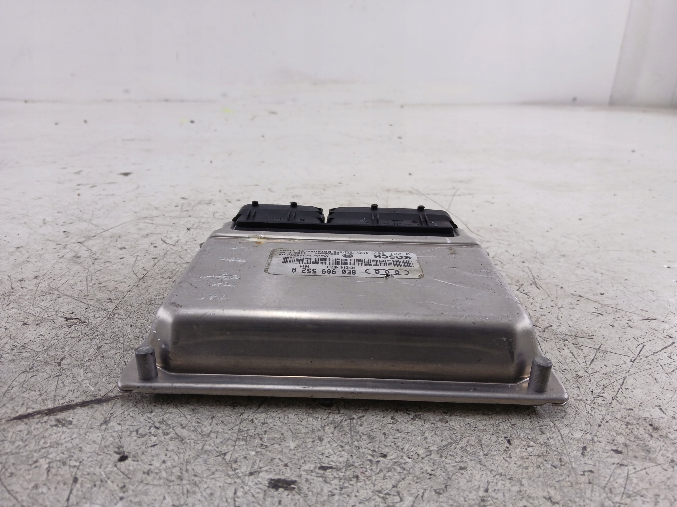 AUDI A4 B6 2.4 V6 Centralina Motore 8E0909552A