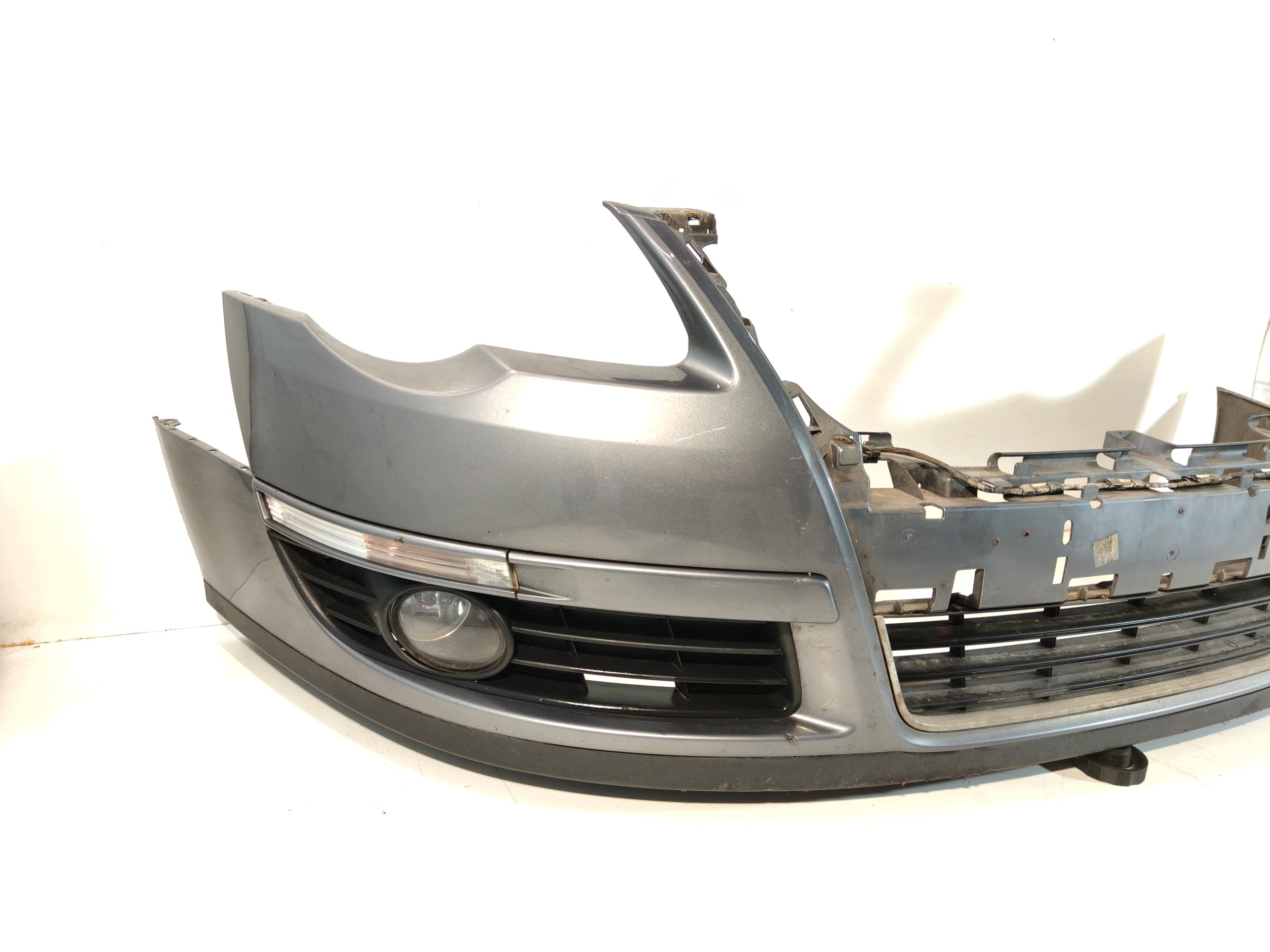 front bumper front kod lakieru LA7T VW Passat B6 05-10