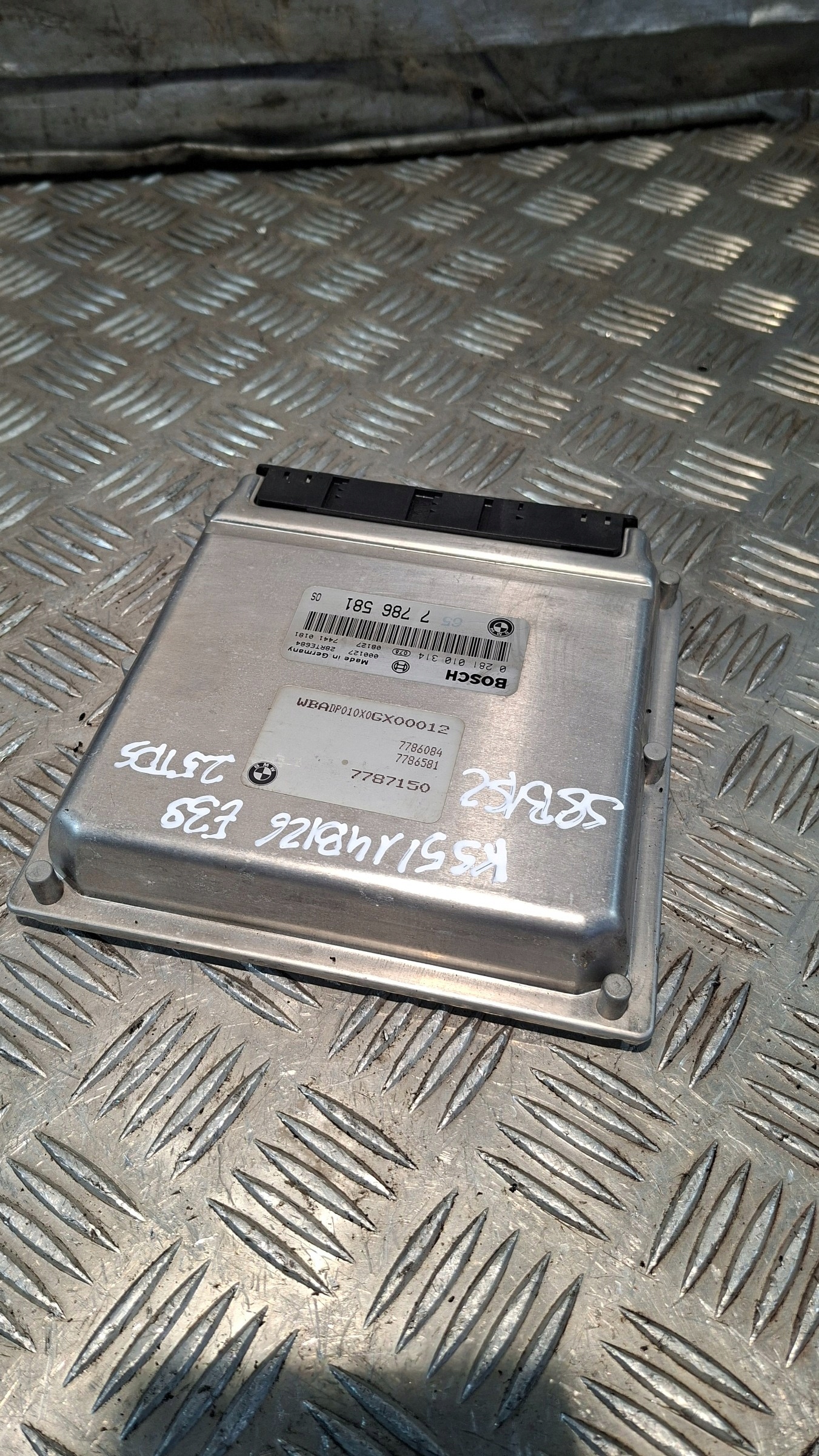 control unit of the engine BMW E39 2.5D