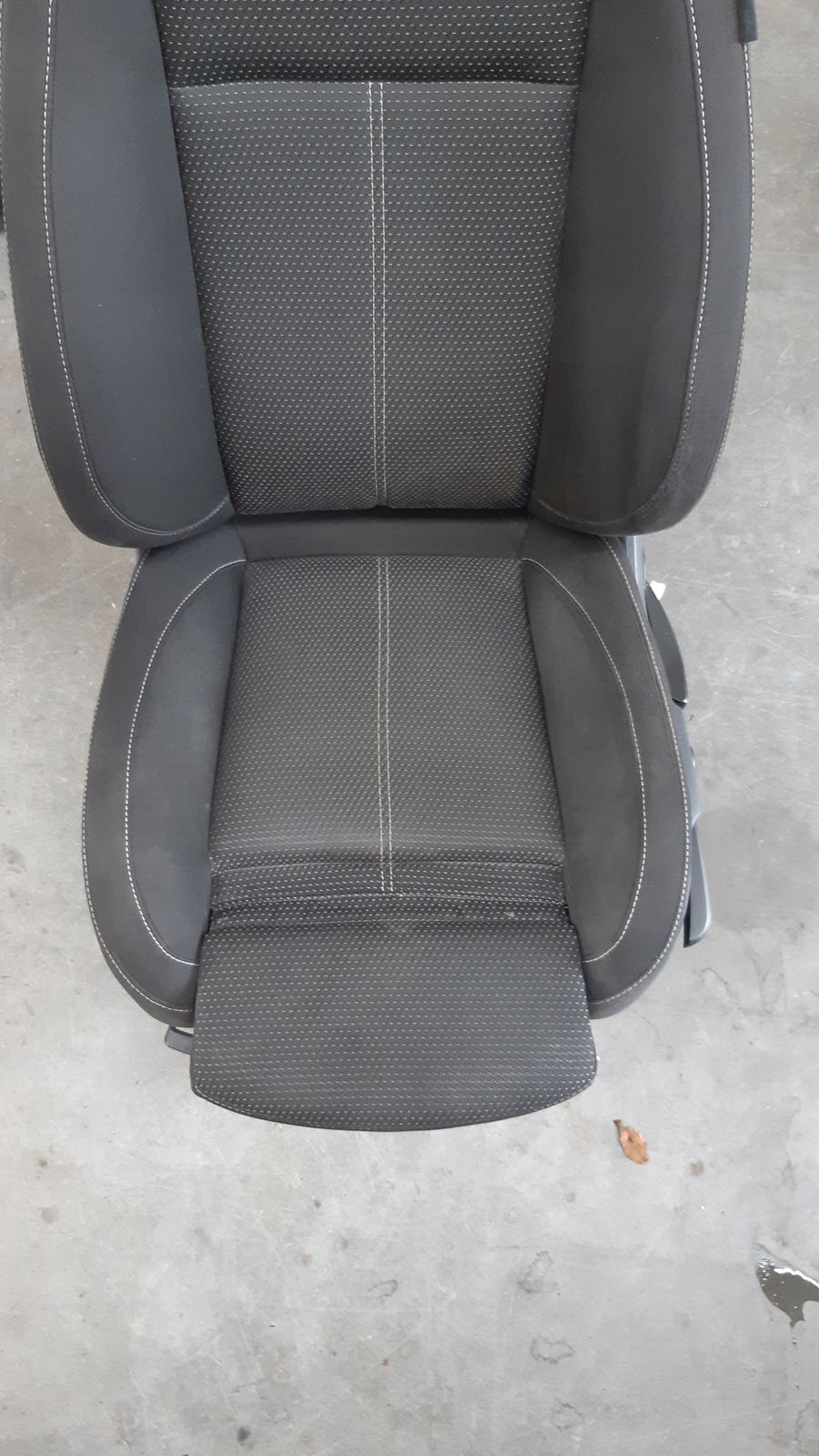 seat front left driver´s podgrzewany Opel Astra J kombi 1,4T