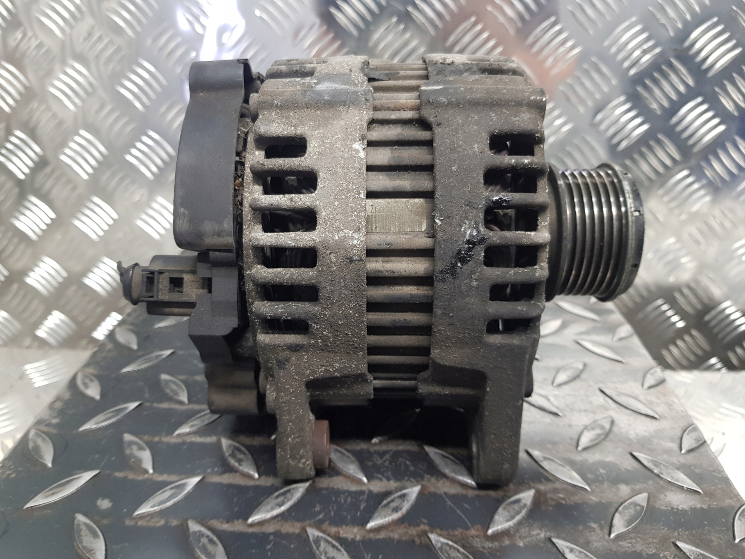 ALTERNATOR VOLKSWAGEN PASSAT B6 03G903023