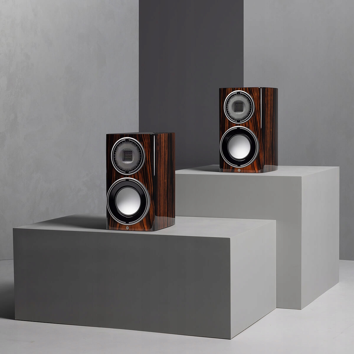 Monitor Audio Platinum 100 3G Kolumny Podstawkowe Para Piano Ebony Mahoń Marka Monitor Audio