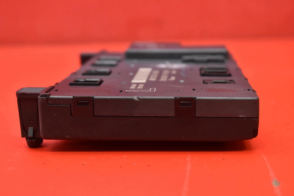 control unit module door left front 2098201926 MERCEDES CLK W209 C209 02-05
