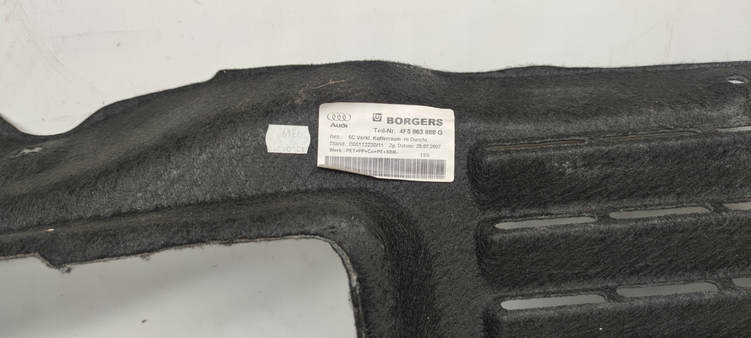 boot upholstery right AUDI A6 C6 sedan 4F5863888G