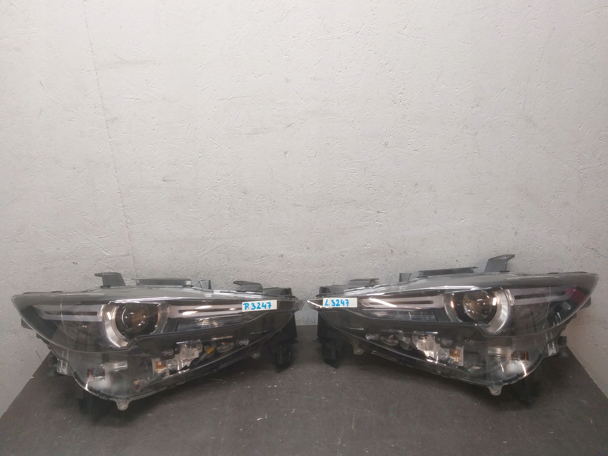 Frontscheinwerfer Mazda CX-5 KF KB8P51040 LED Links Scheinwerfer Headlight - Thumbnail 1