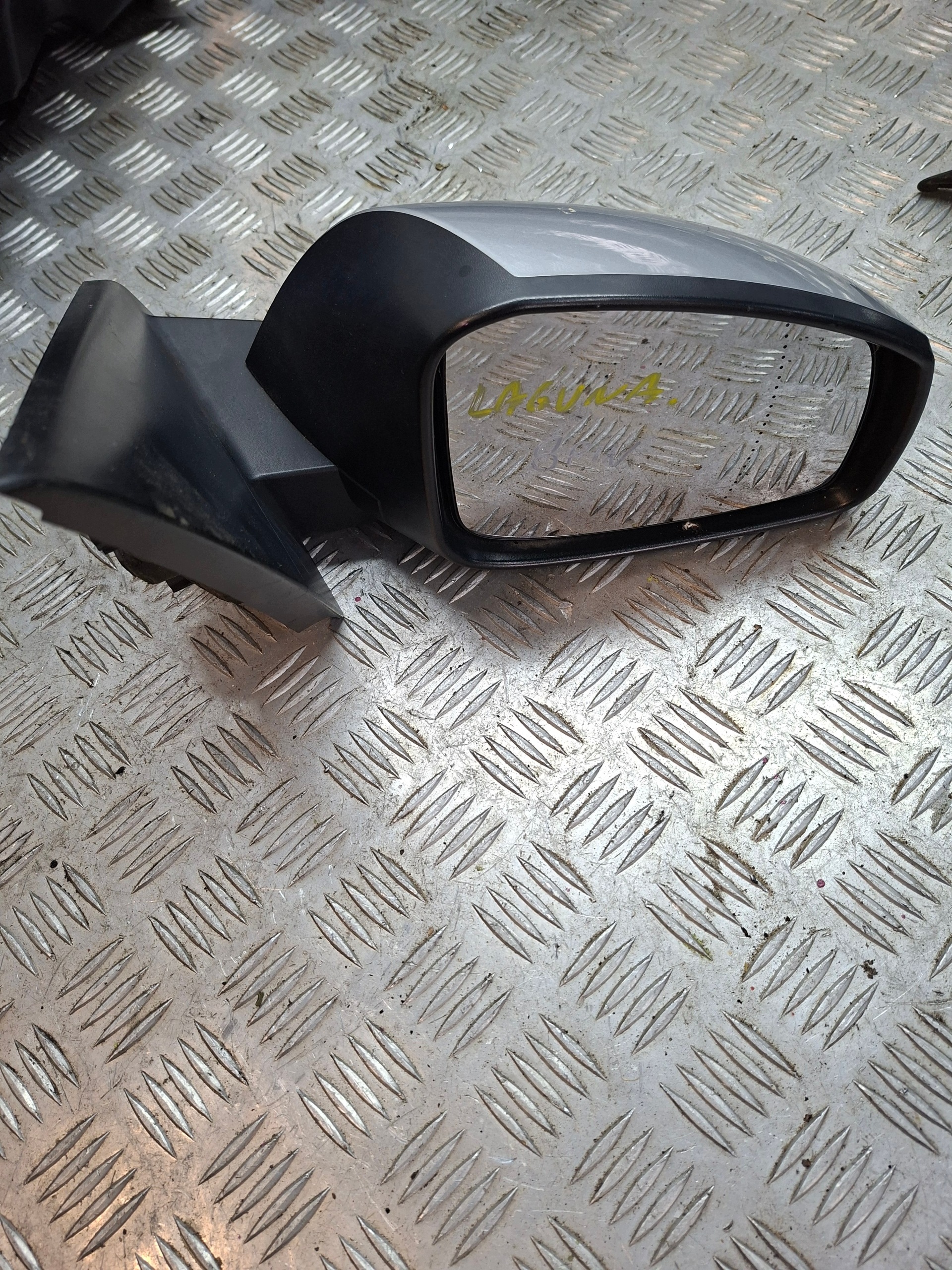 mirror right RENAULT LAGUNA III 2.0 DCI E9026098