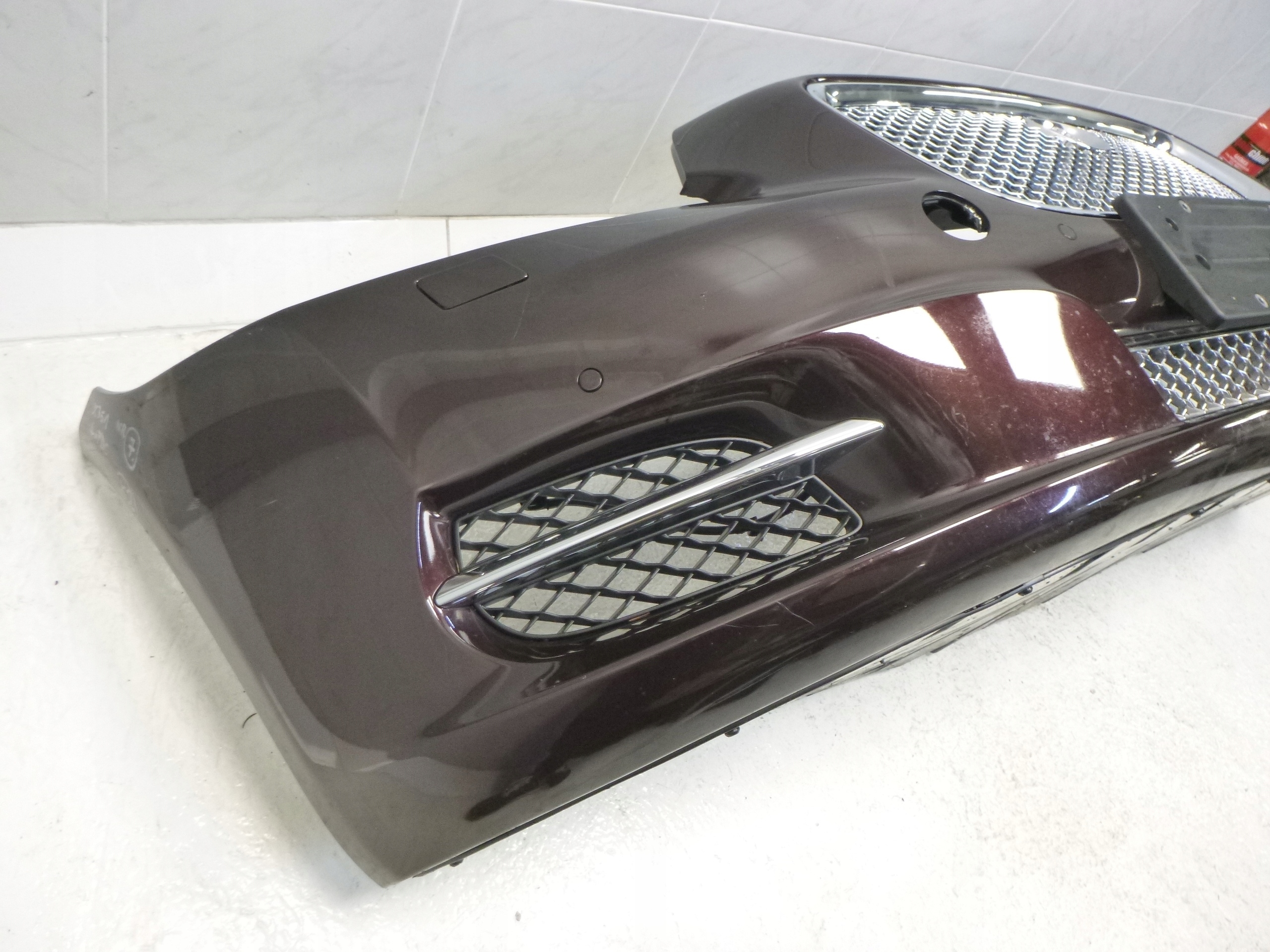JAGUAR XJ X351 FRONTSTOSSSTANGE VORNE 4 PDC