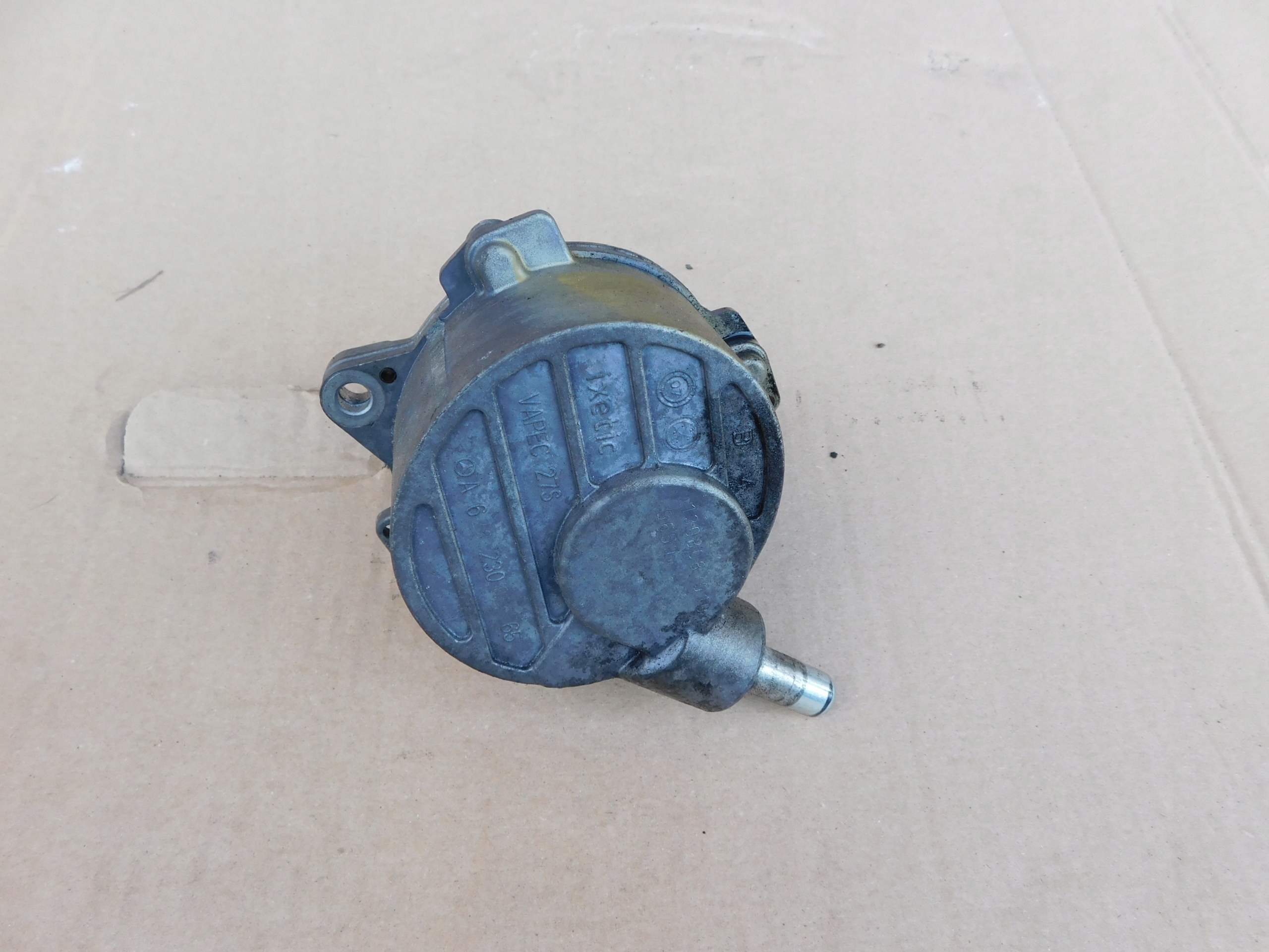 Mercedes Sprinter 906 646 vacum Pompa A6382300065
