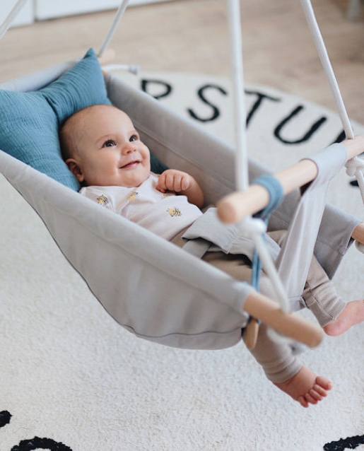 Huśtawka dla dziecka z poduchami Seaside Small Foot Wiek dziecka 6 m +