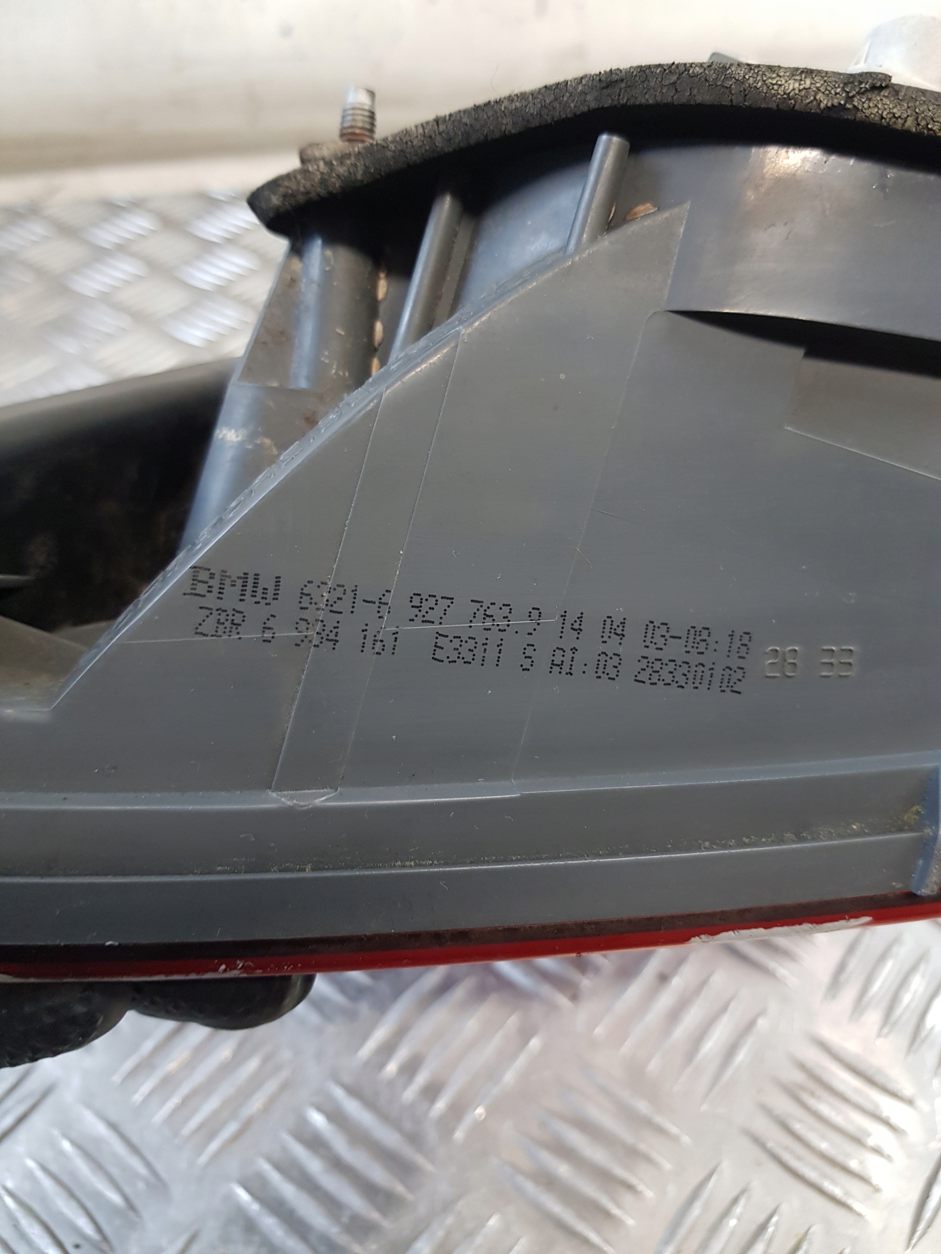 light left rear part 69277639 + WKLAD BMW E46 COMPACT LIFT 03R- EU