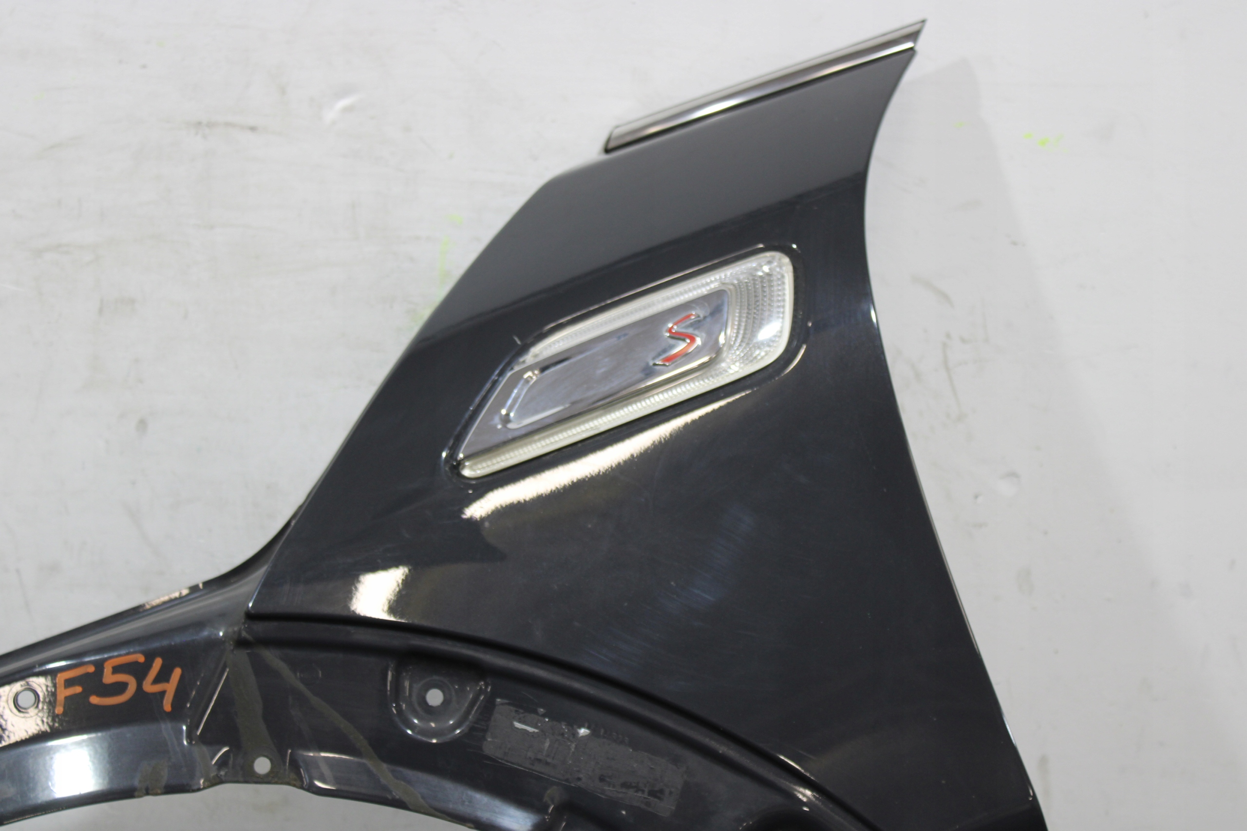 fender left front left front MINI CLUBMAN F54S F54 S