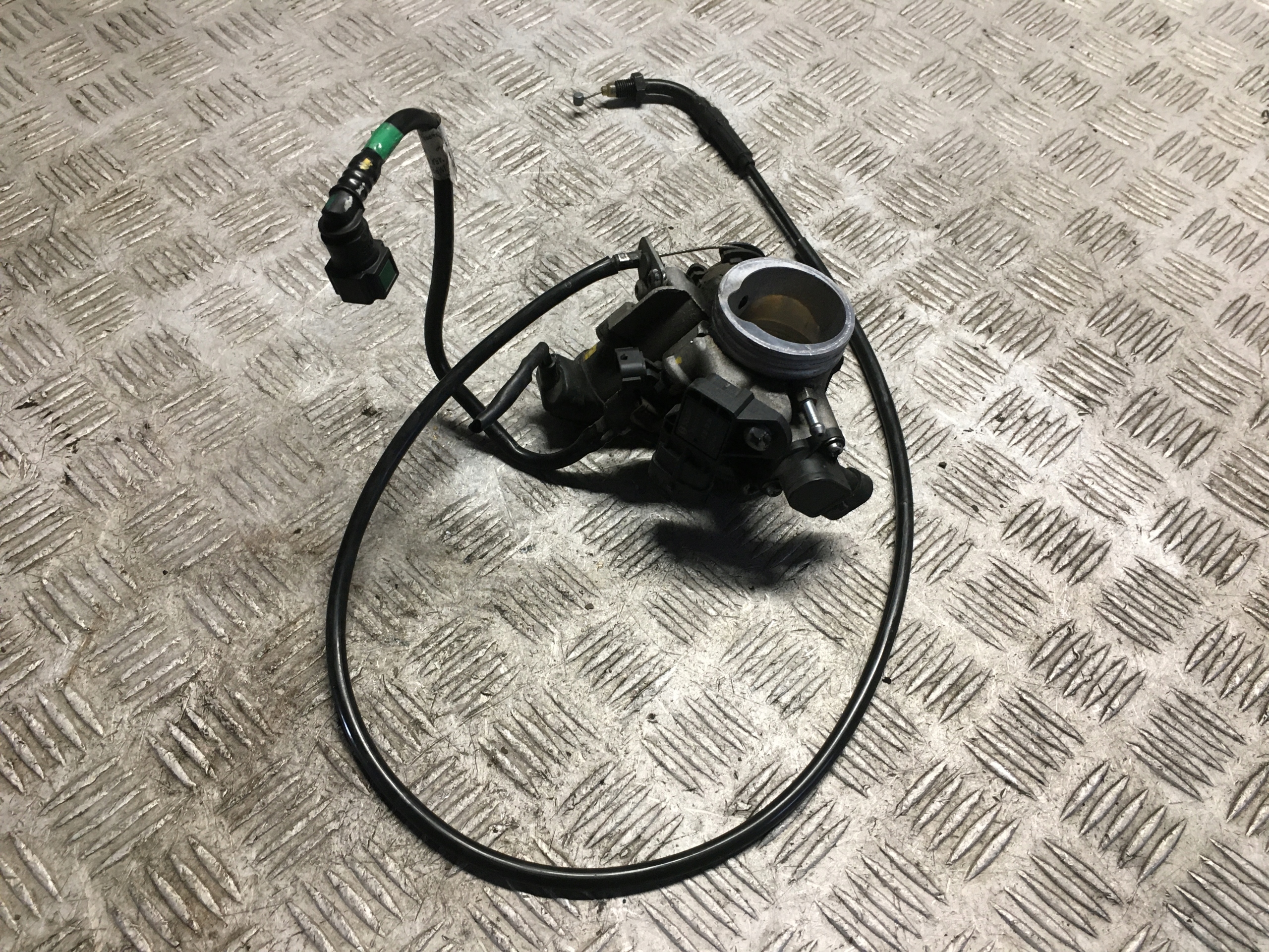 BAJAJ DOMINAR 400 ДРОССЕЛЬНАЯ ЗАСЛОНКА