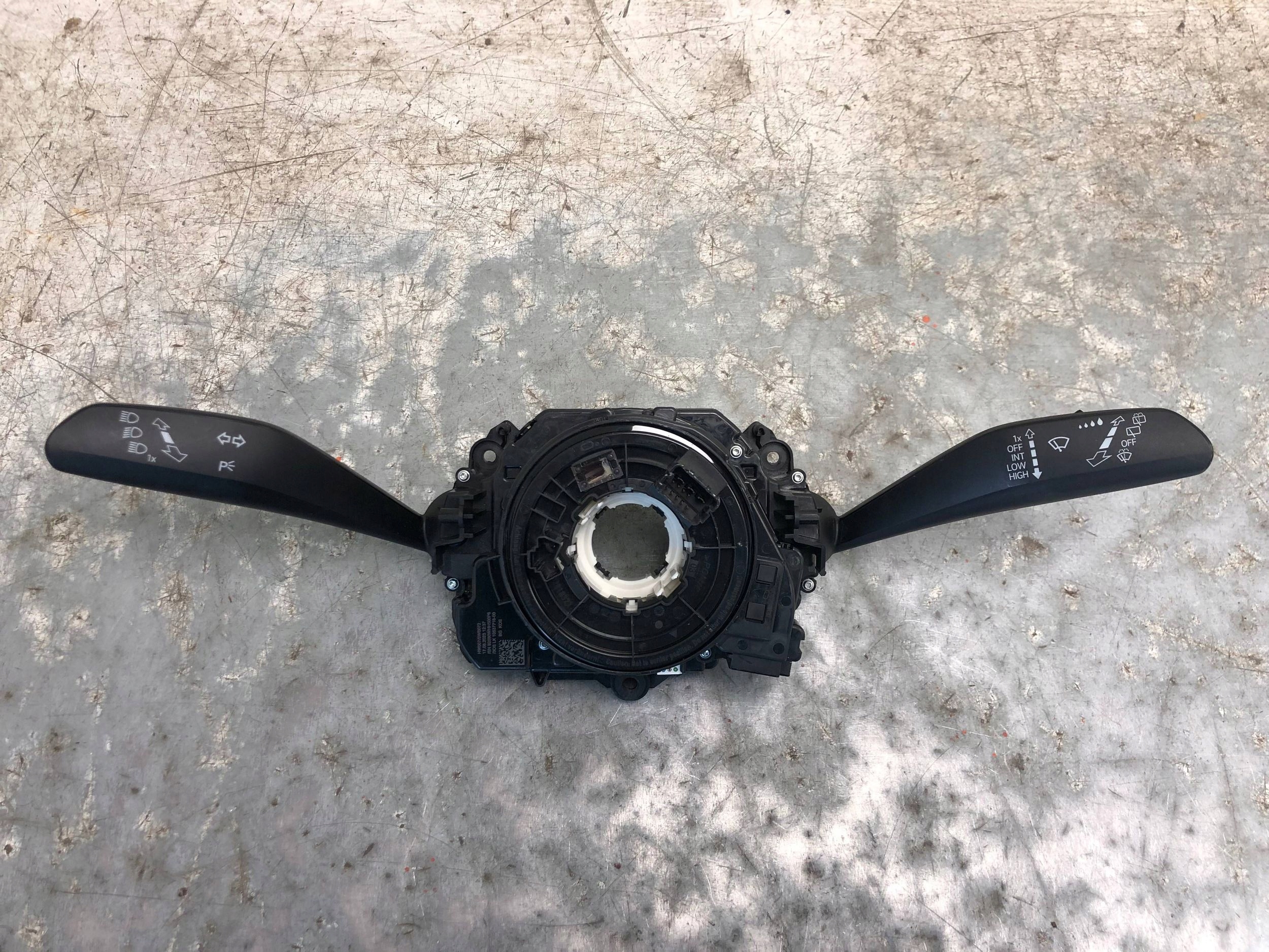 steering wheel levers and controls VW ID3 ID4 1EA953507AE