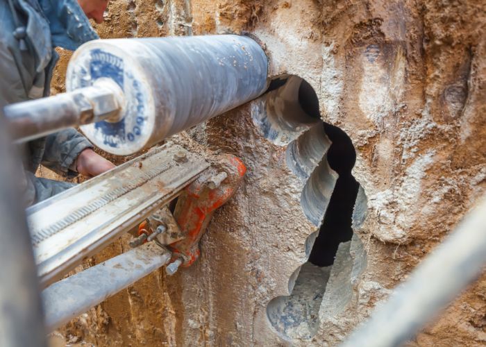 WIERTŁO DIAMENTOWE 202 KORONOWE DO BETONU ZENESIS Zasilanie akumulatorowe