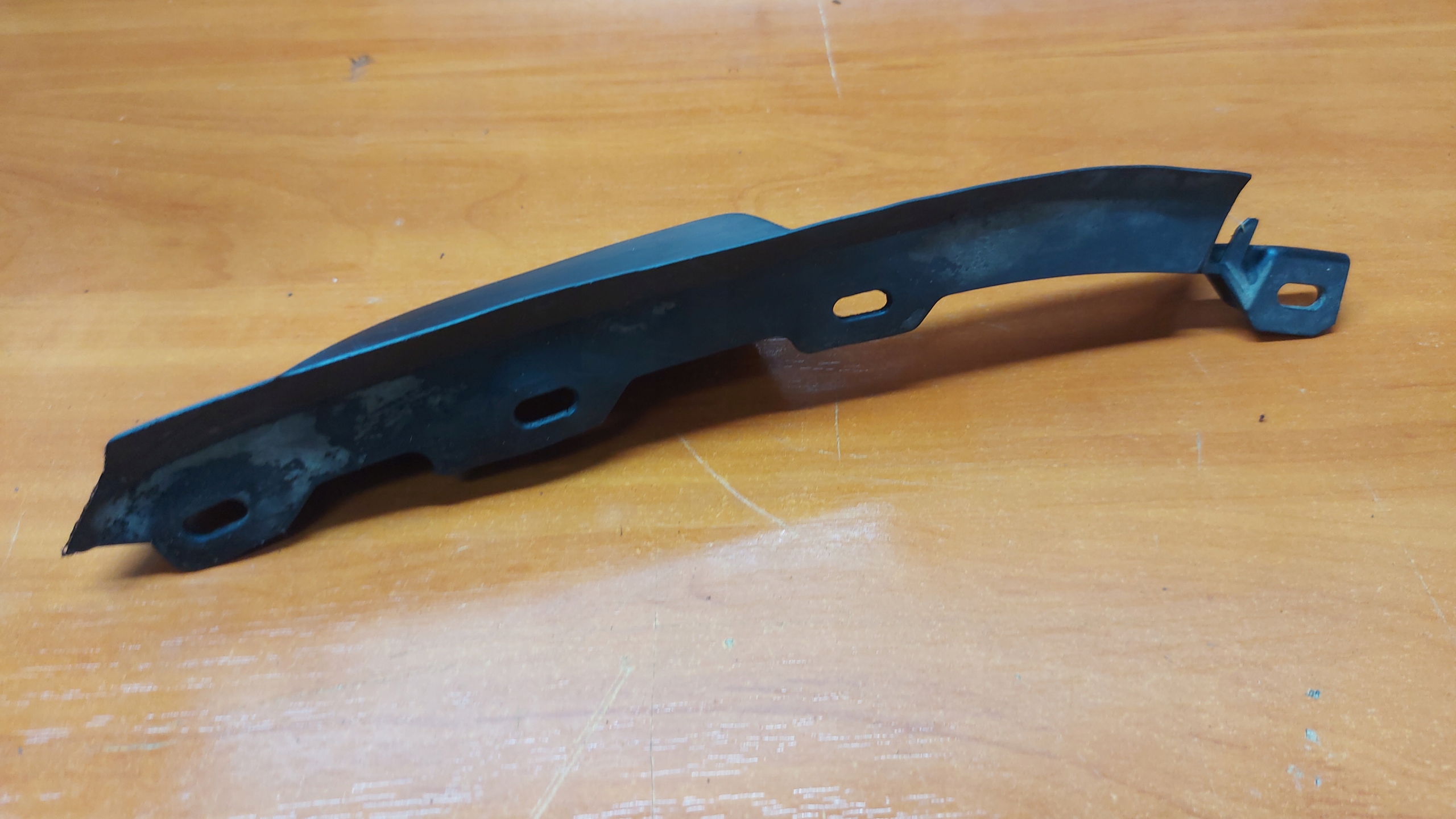 mudguard flap left front TOYOTA AYGO II 14