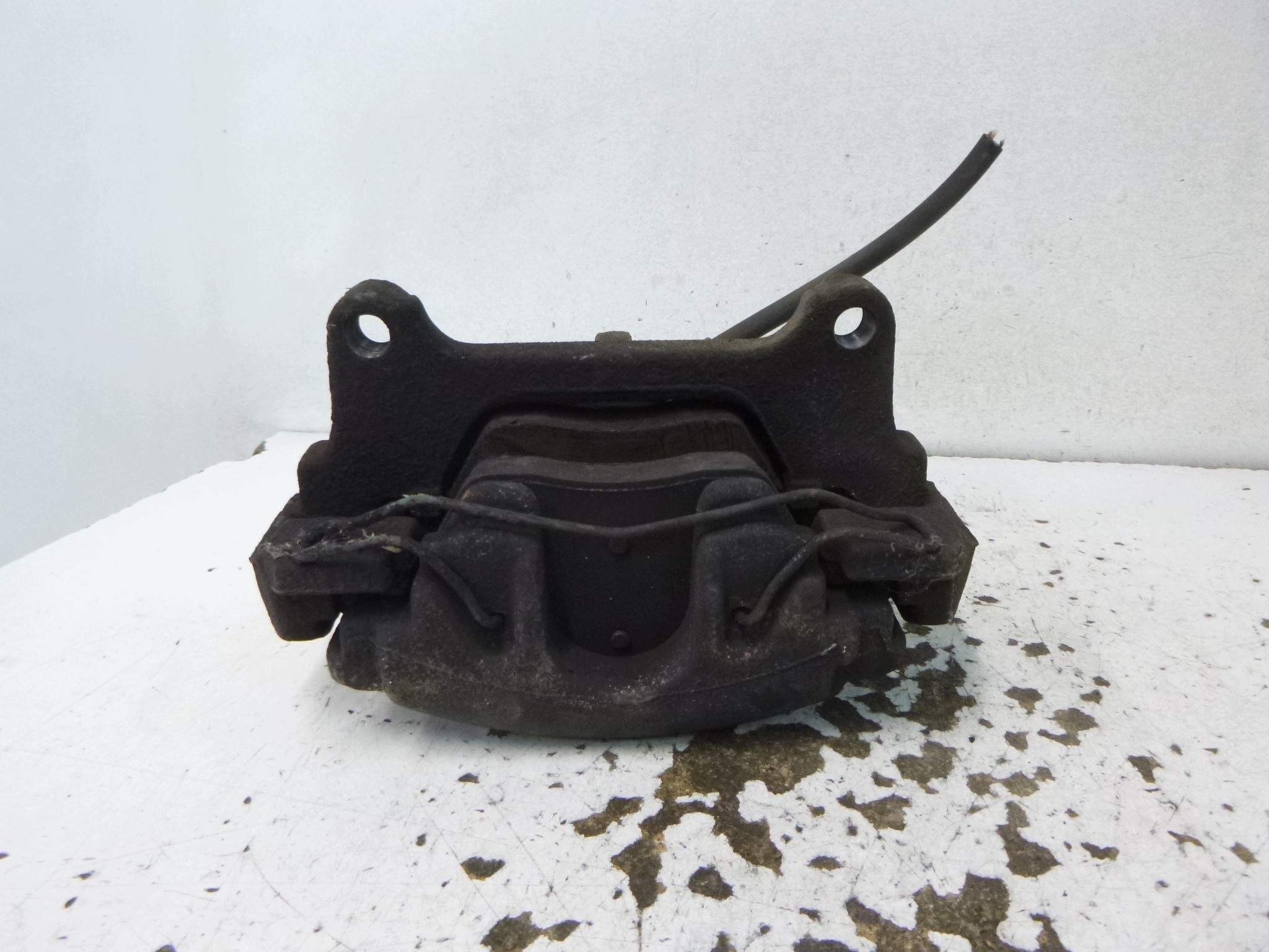 caliper brake front right VW Volkswagen Golf 5 V 1.4 03-09r