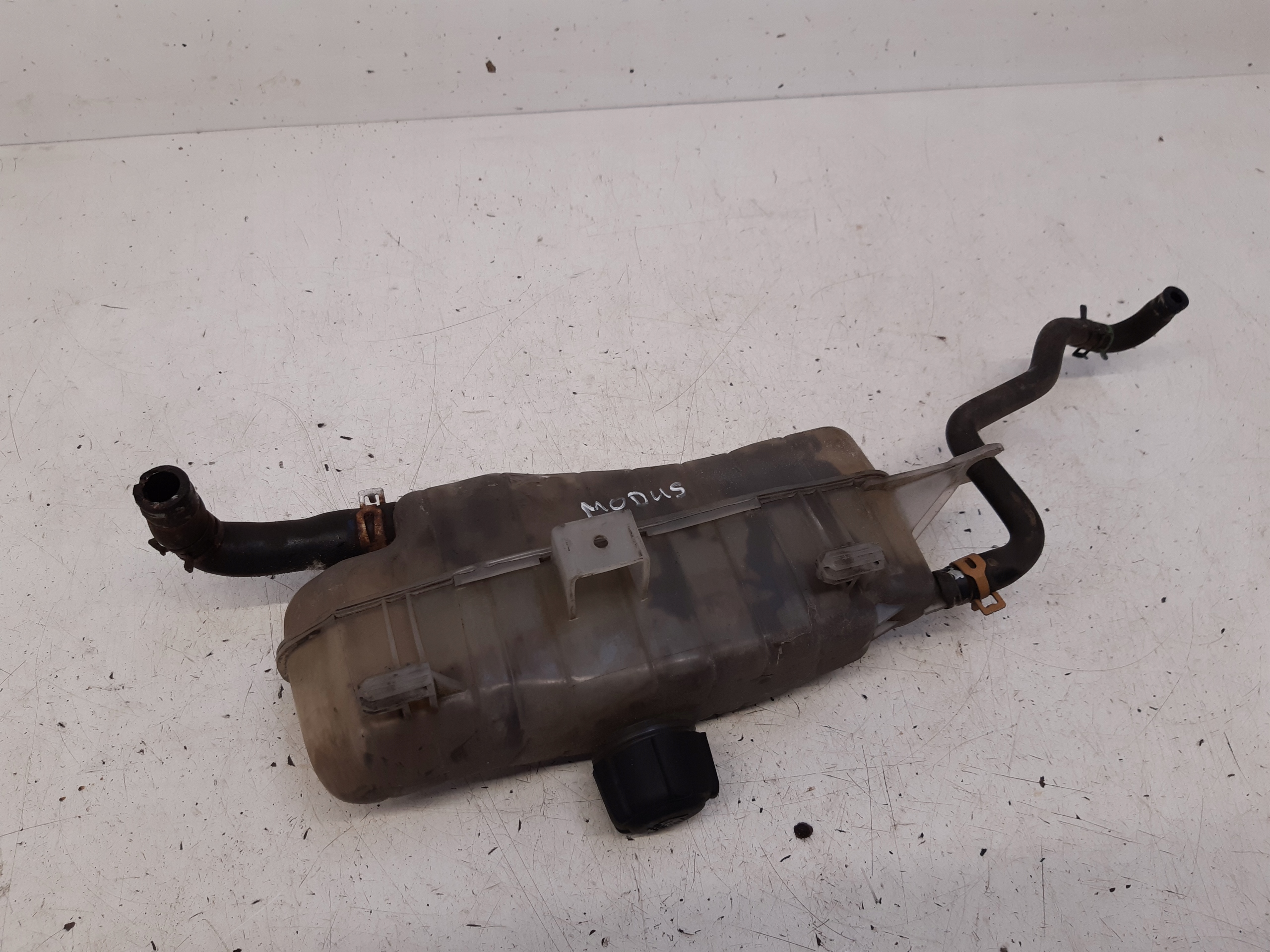 Réservoir eau Renault Modus