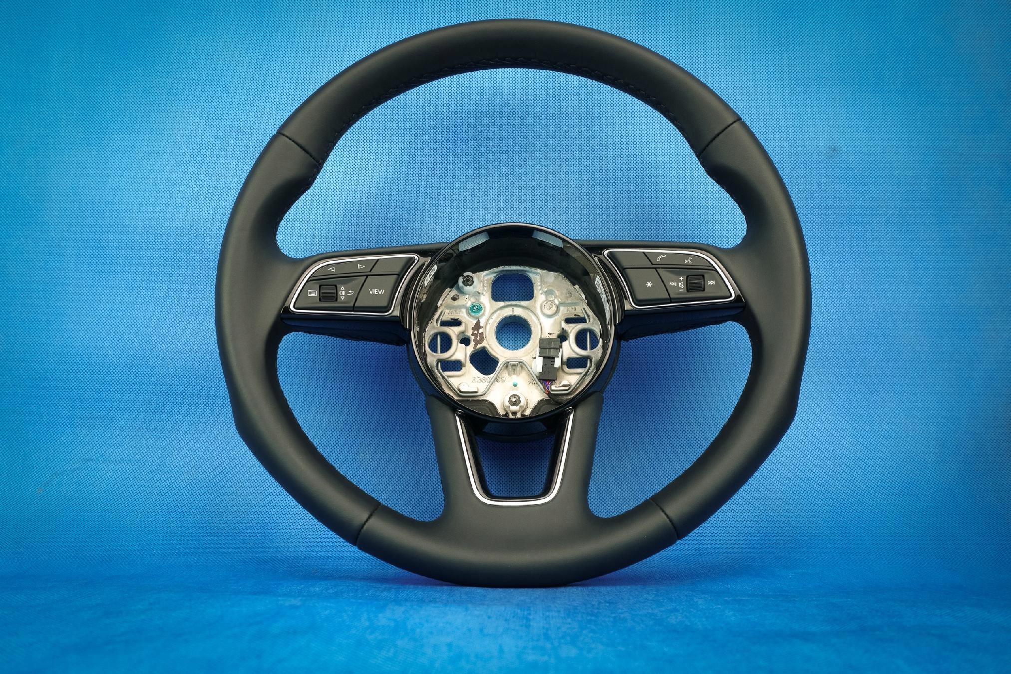 volant Audi A1 A3 8Y 82A419091AA INU nová