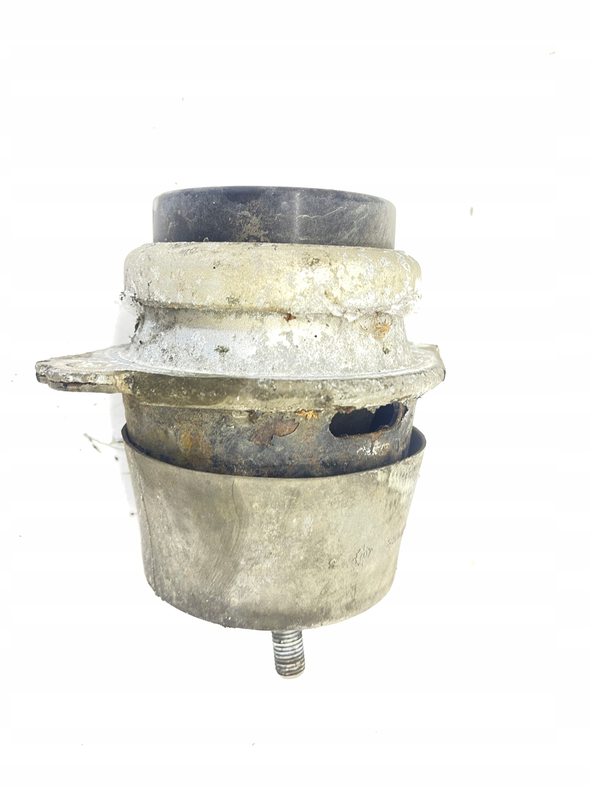engine mount Q7 TOUAREG CAYENNE 7L6199131A