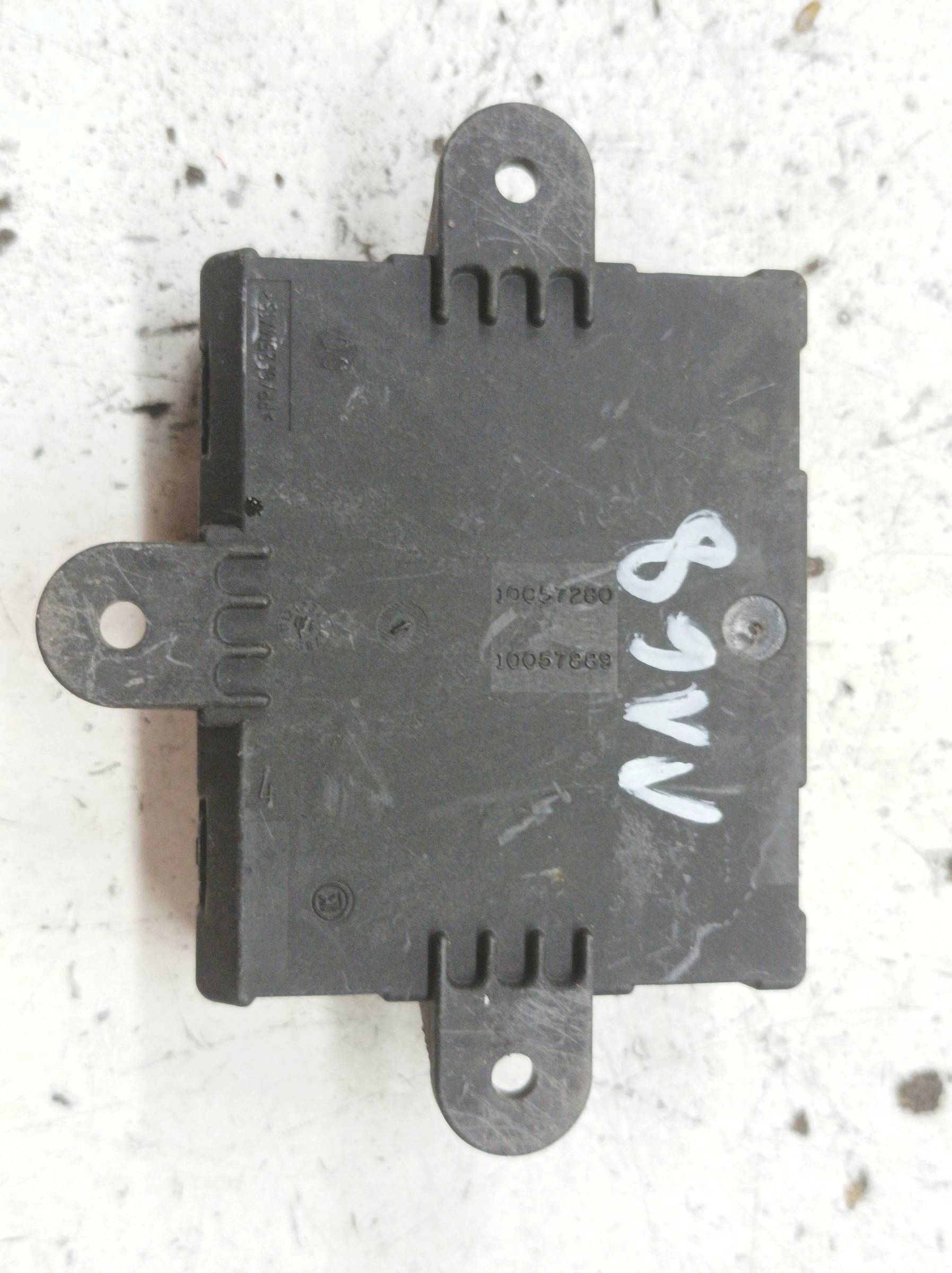 module door left front BH42-14D618-AA Jaguar XJ VIII (2009-2019) X351