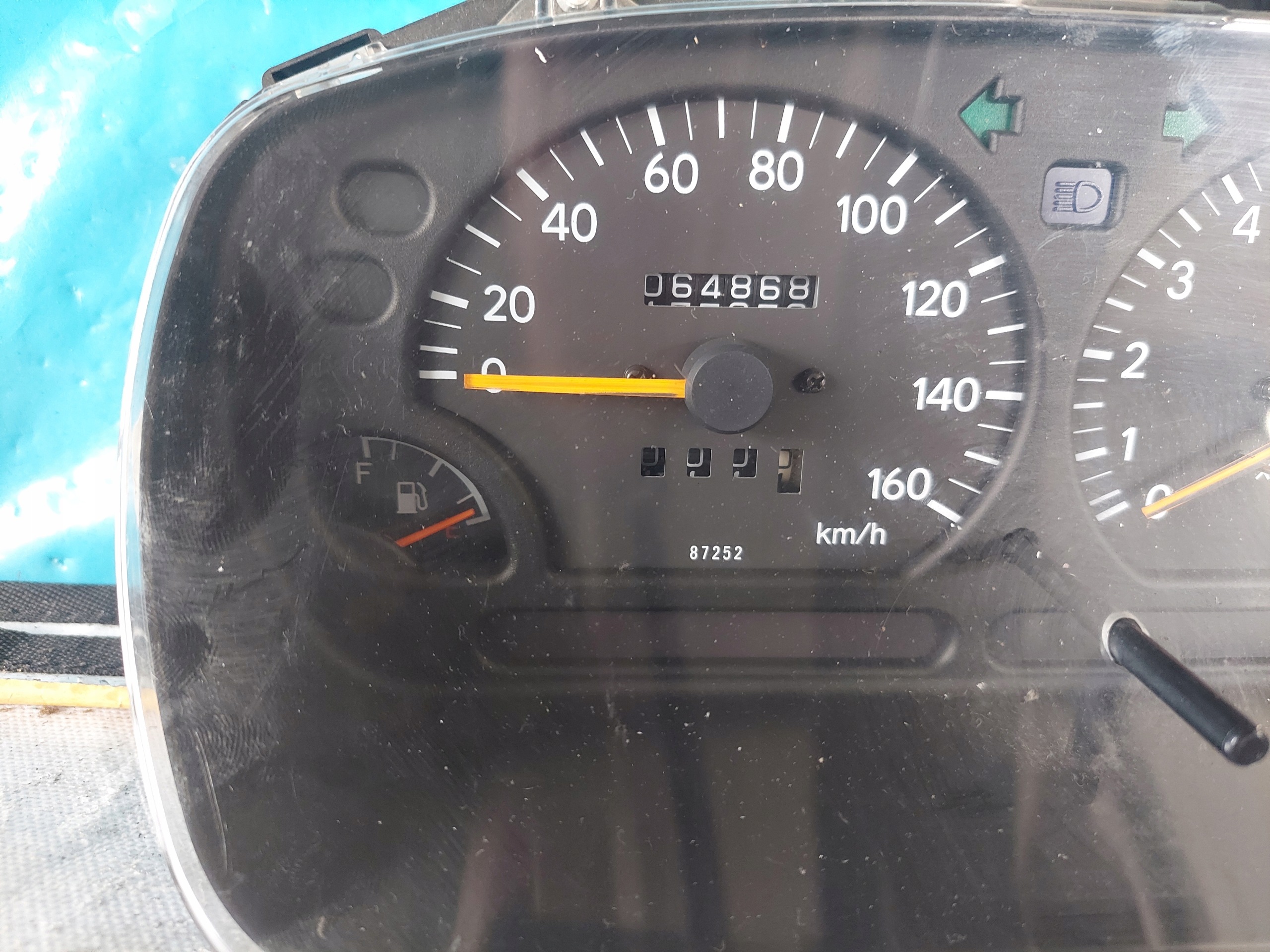 dials clock DAIHATSU CUORE 0.8 B 83010-87B55