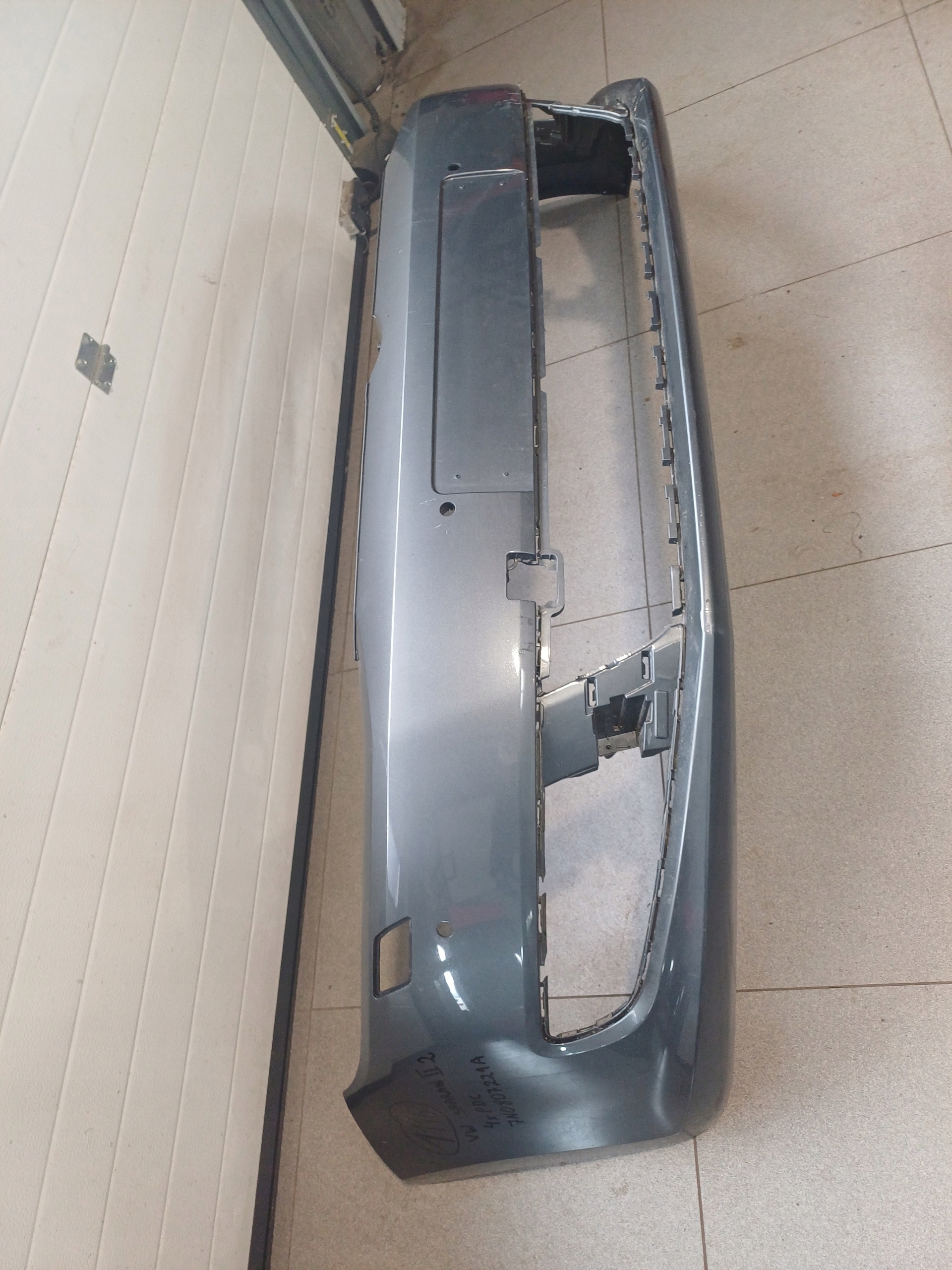 nárazník předek přední VW SHARAN 2 II 4 X PDC 7N0807221A
