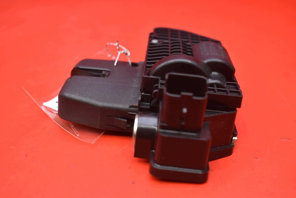 lock bonnet rear part boot 9684848680 CITROEN DS5 5D HB 12-15