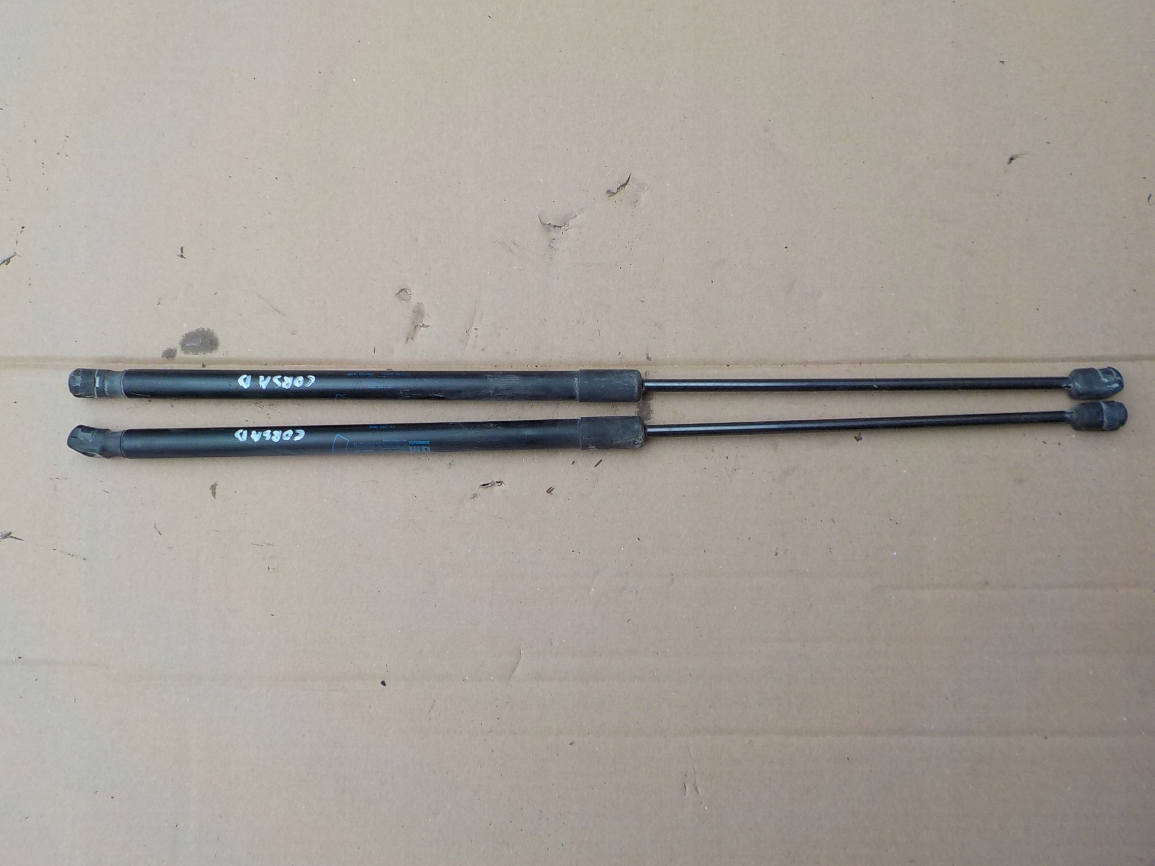 Dämpfer heckklappe heck komplet opel corsa d 5D 2011r