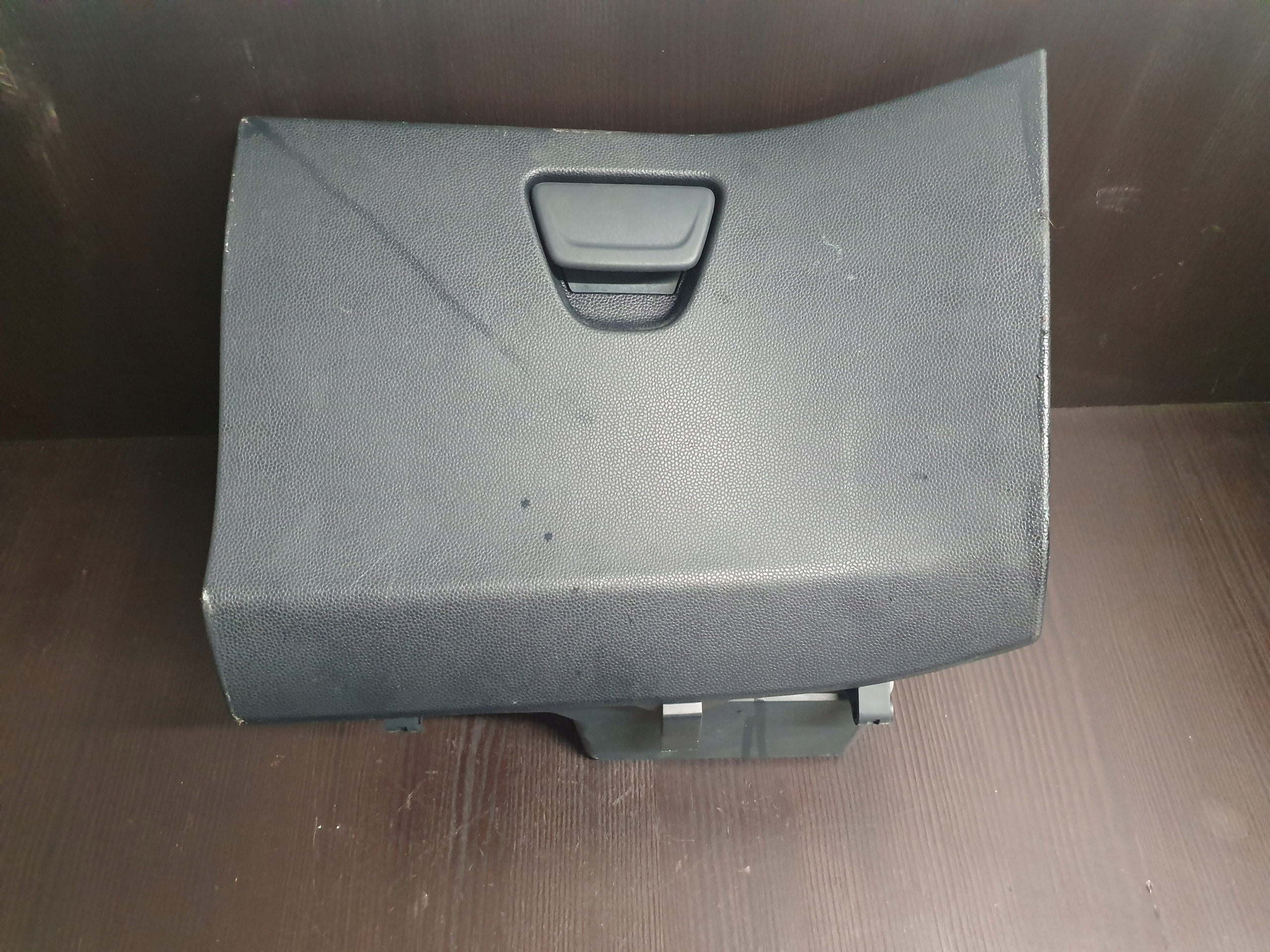 FORD Fiesta MK7 VII бардачок пассажира 8A61-A06010A