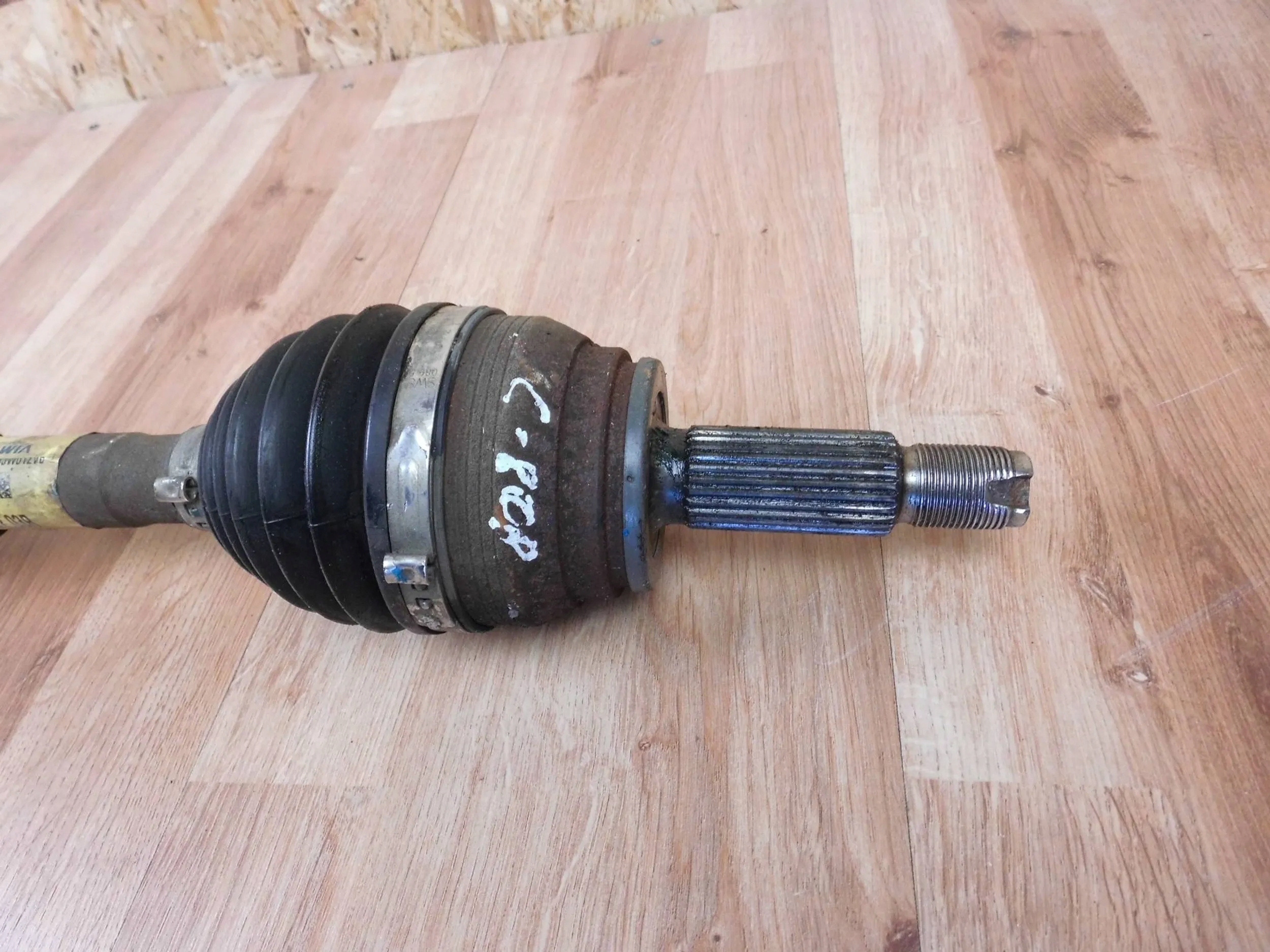 Hyundai Kona 1.6 T-GDI 2WD AUTOMAT semi-axis right front right front