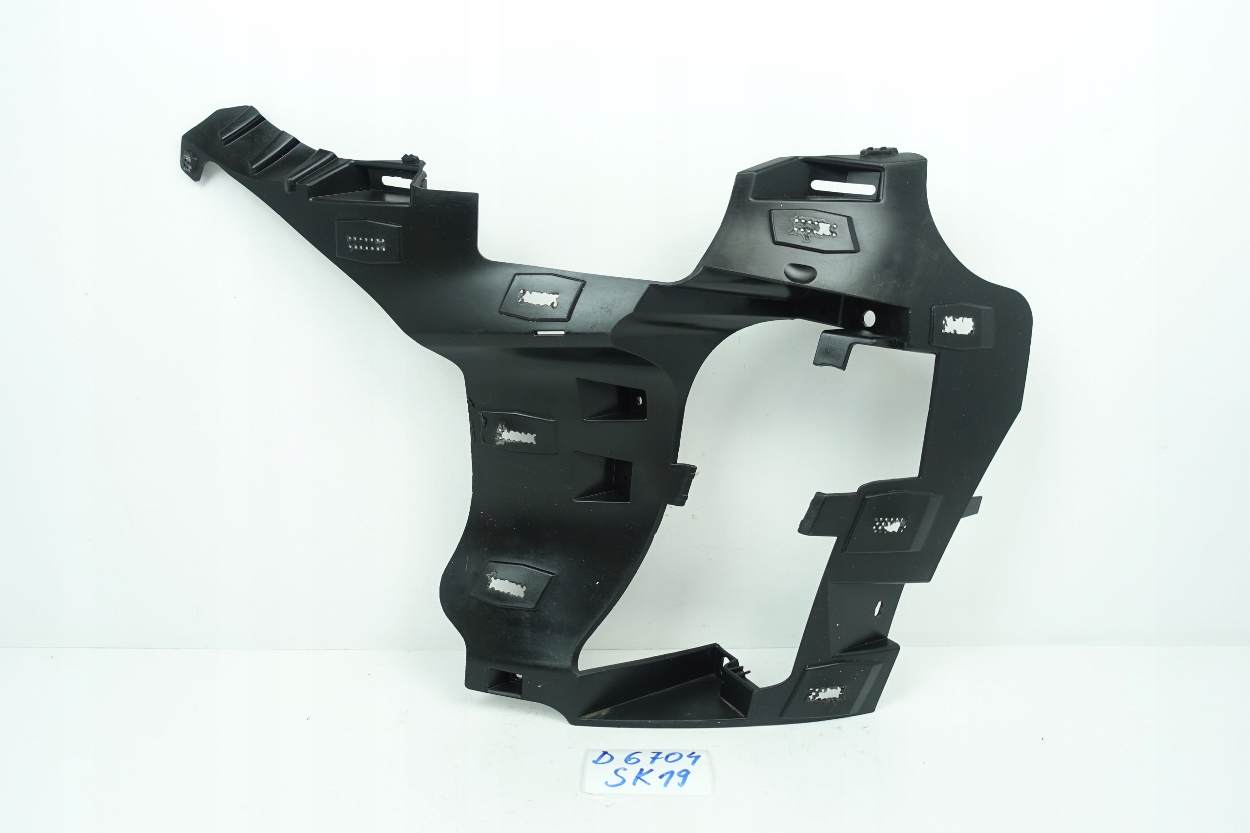 bumper bracket left front FORD ESCAPE II LV4B-15267-J