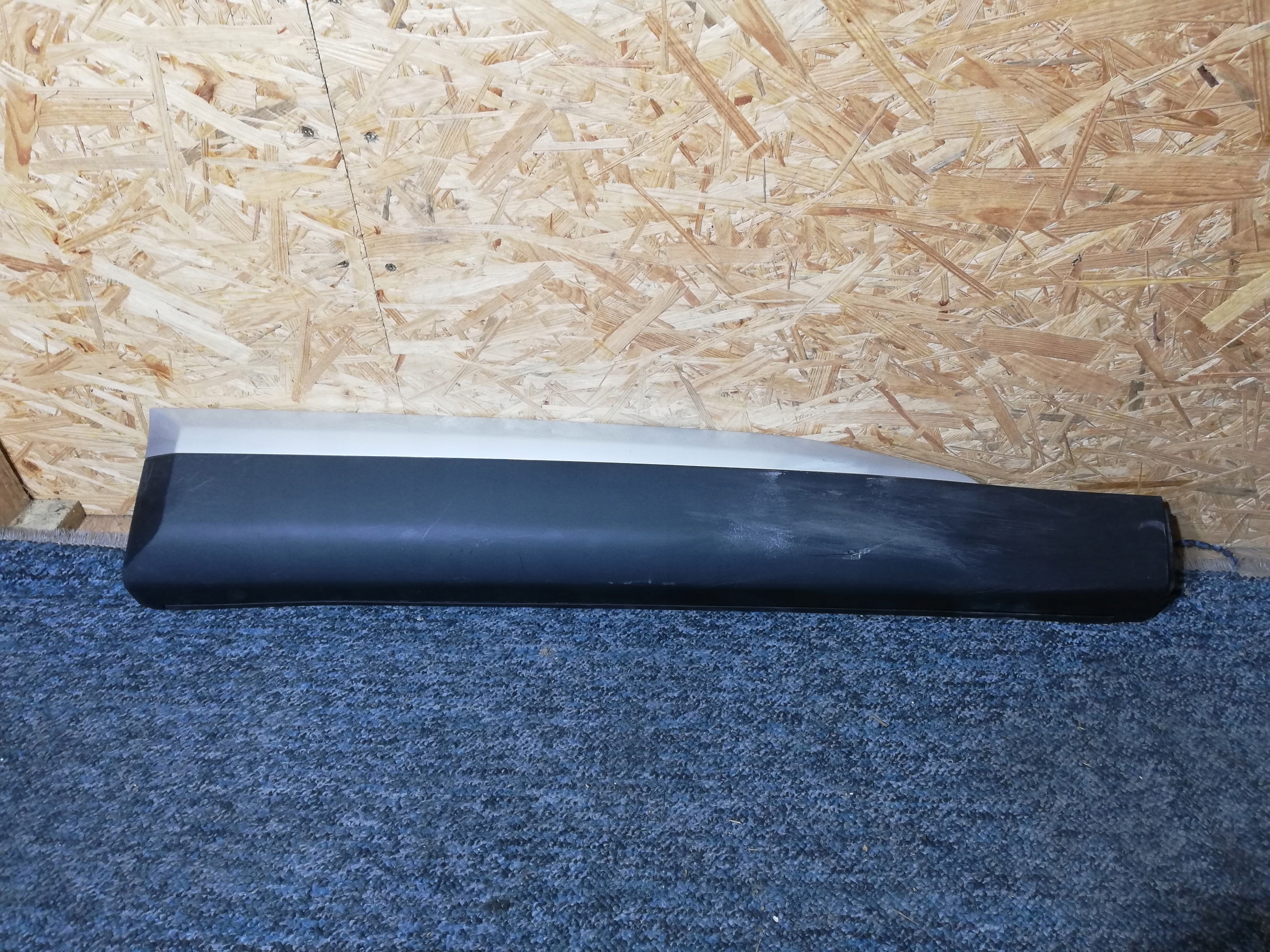 9837637080 - МОЛДИНГ ПЕРЕДНЬОЇ ПРАВОЇ ДВЕРІ PEUGEOT 2008 II 20 - >