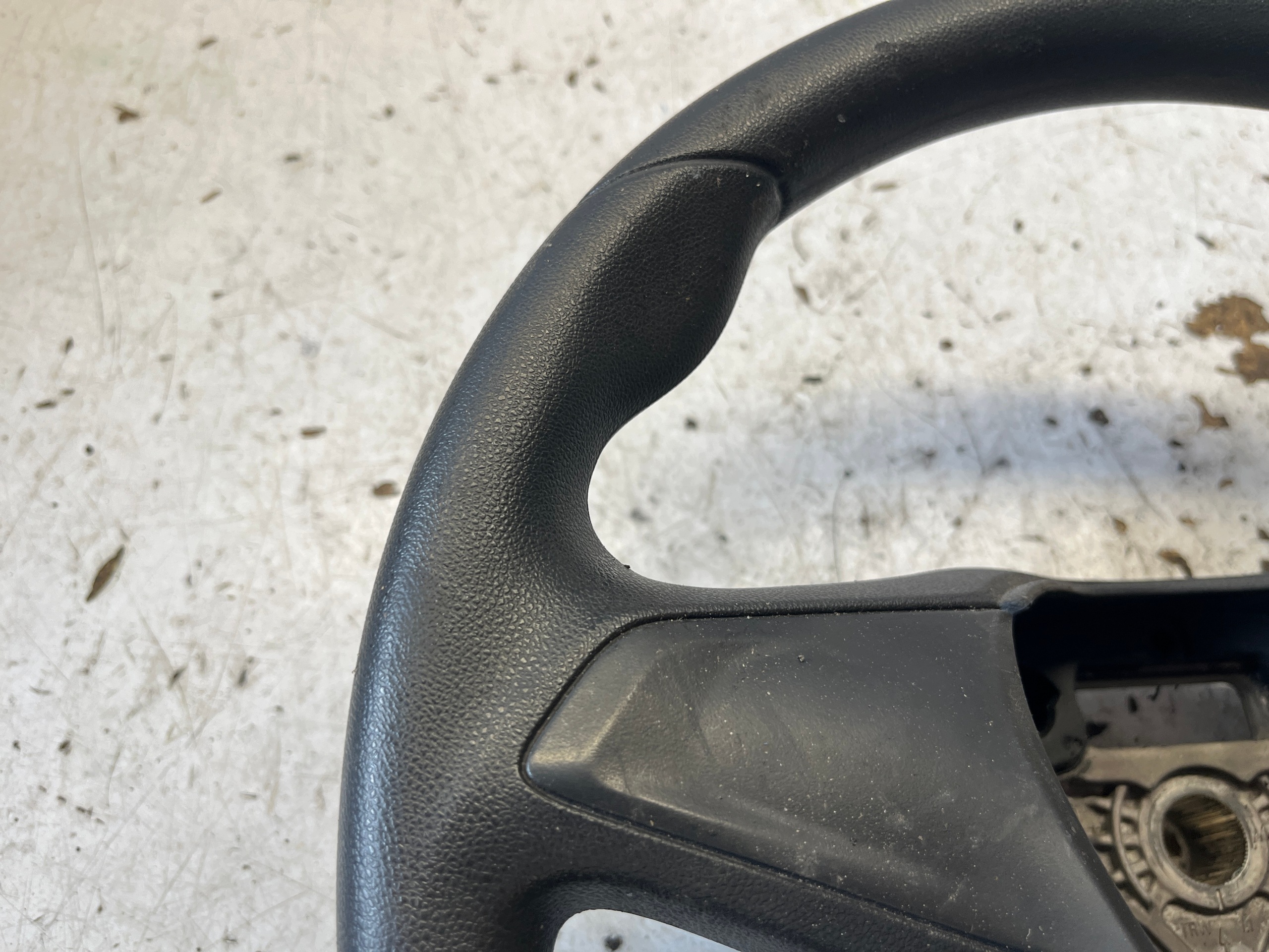 OPEL CORSA E steering wheel, black plastic ZWYKLA
