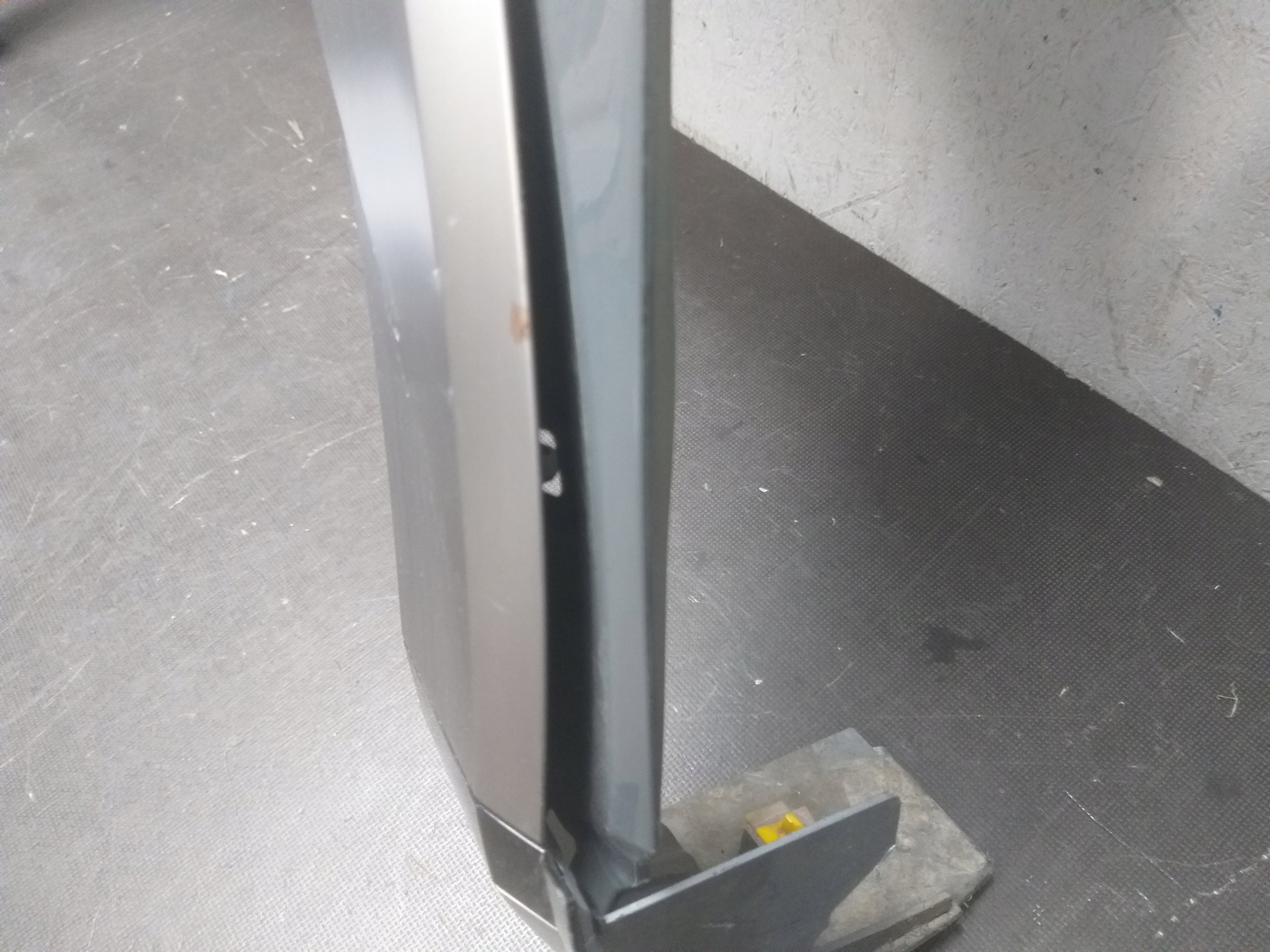 FENDER FRONT LEFT HYUNDAI IONIQ V 5 20