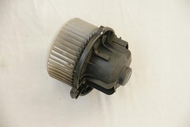 DMUCHAWA WENTYLATOR RANGE ROVER SPORT JGC500050 Numer katalogowy części JGC500050
