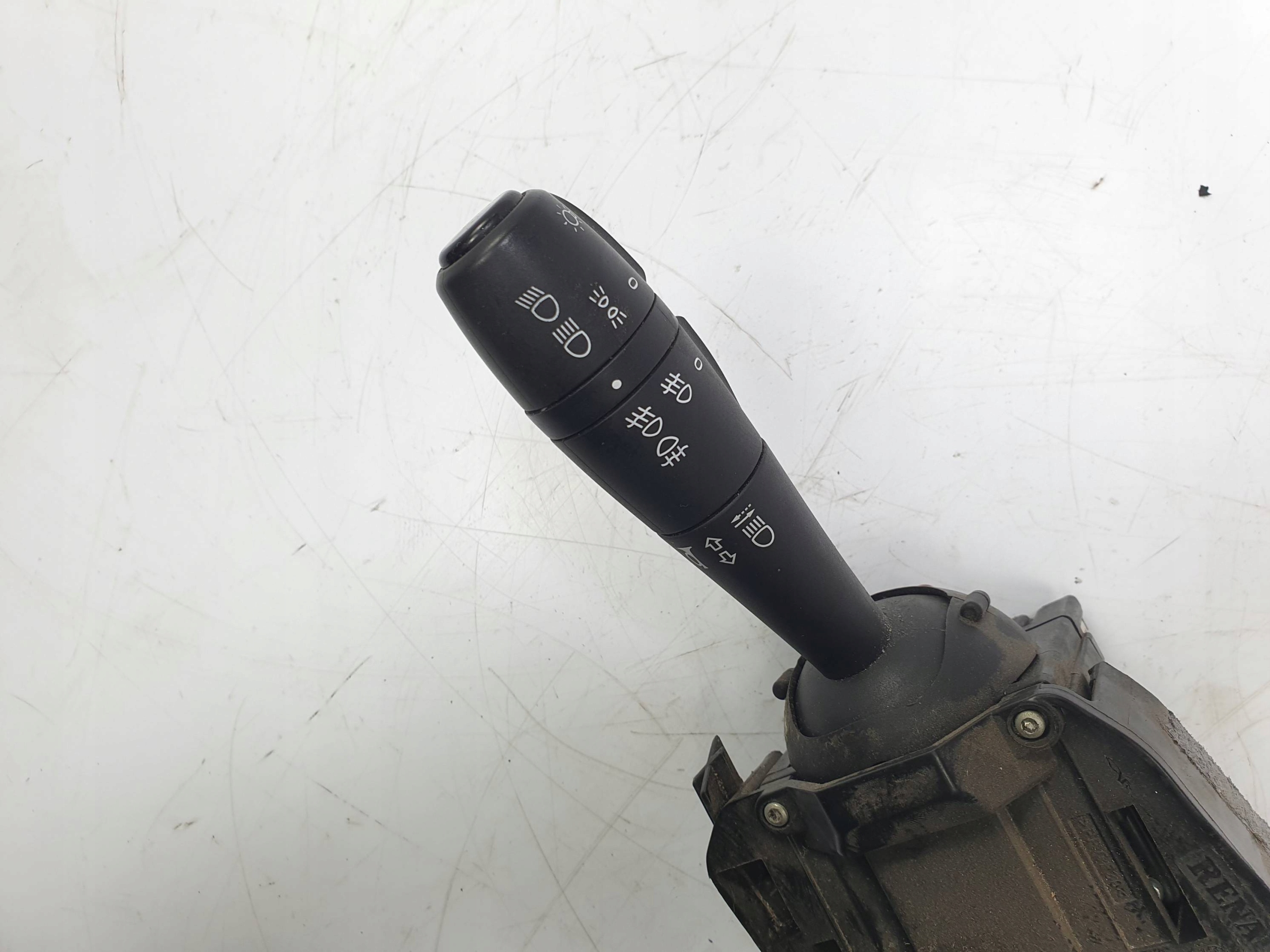 steering wheel levers and controls DACIA DOKKER