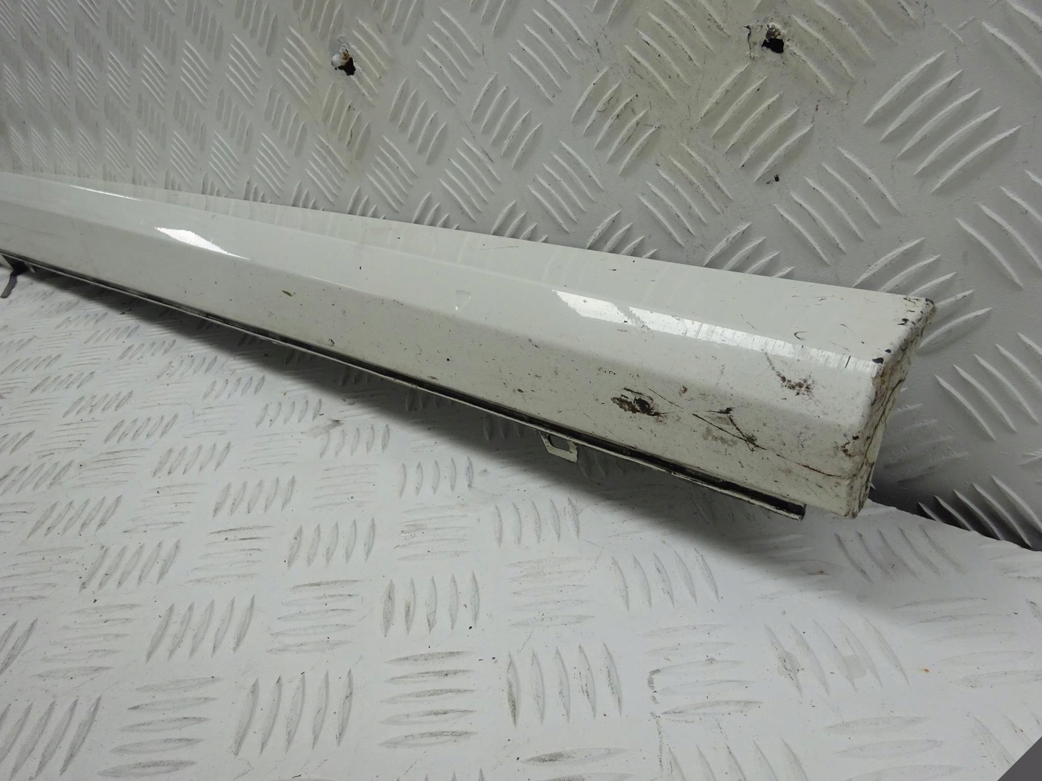 AUDI A3 S3 8V7 S-LINE 15-19 moulding threshold right