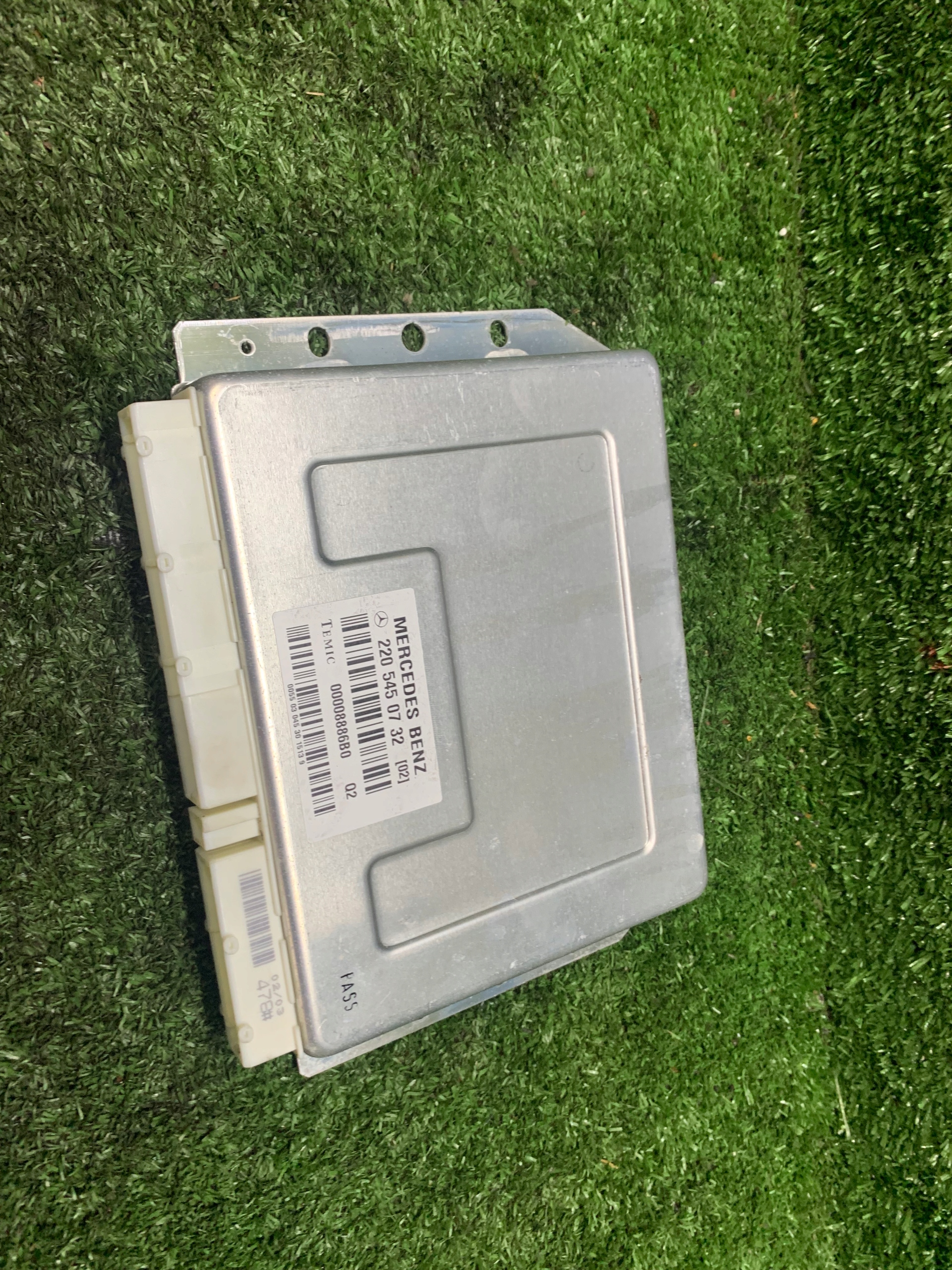 MERCEDES W220 LIFT STEROWNIK AIRMATIC 2205450732