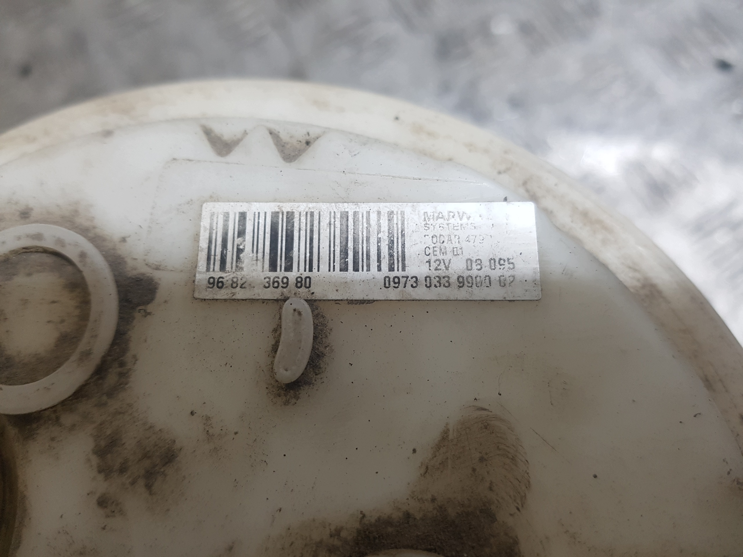 feed pump CITROEN C5 9682836980