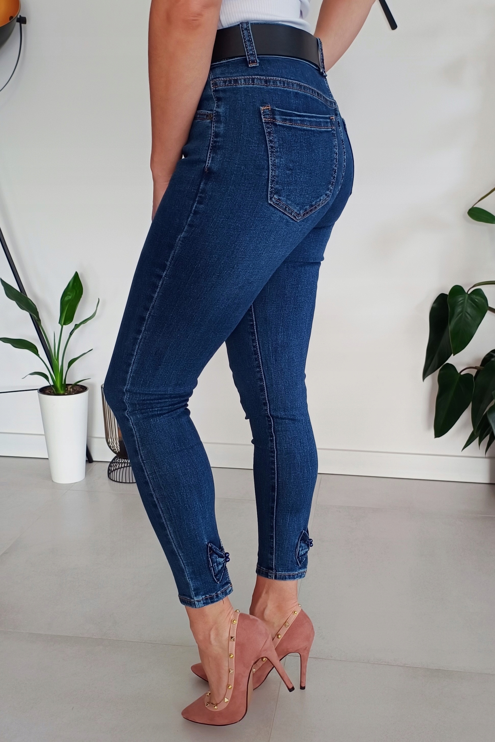 MODNE Spodnie Jeansy KOKARDA Wyszczuplające 46 / 3XL Wzór dominujący bez wzoru