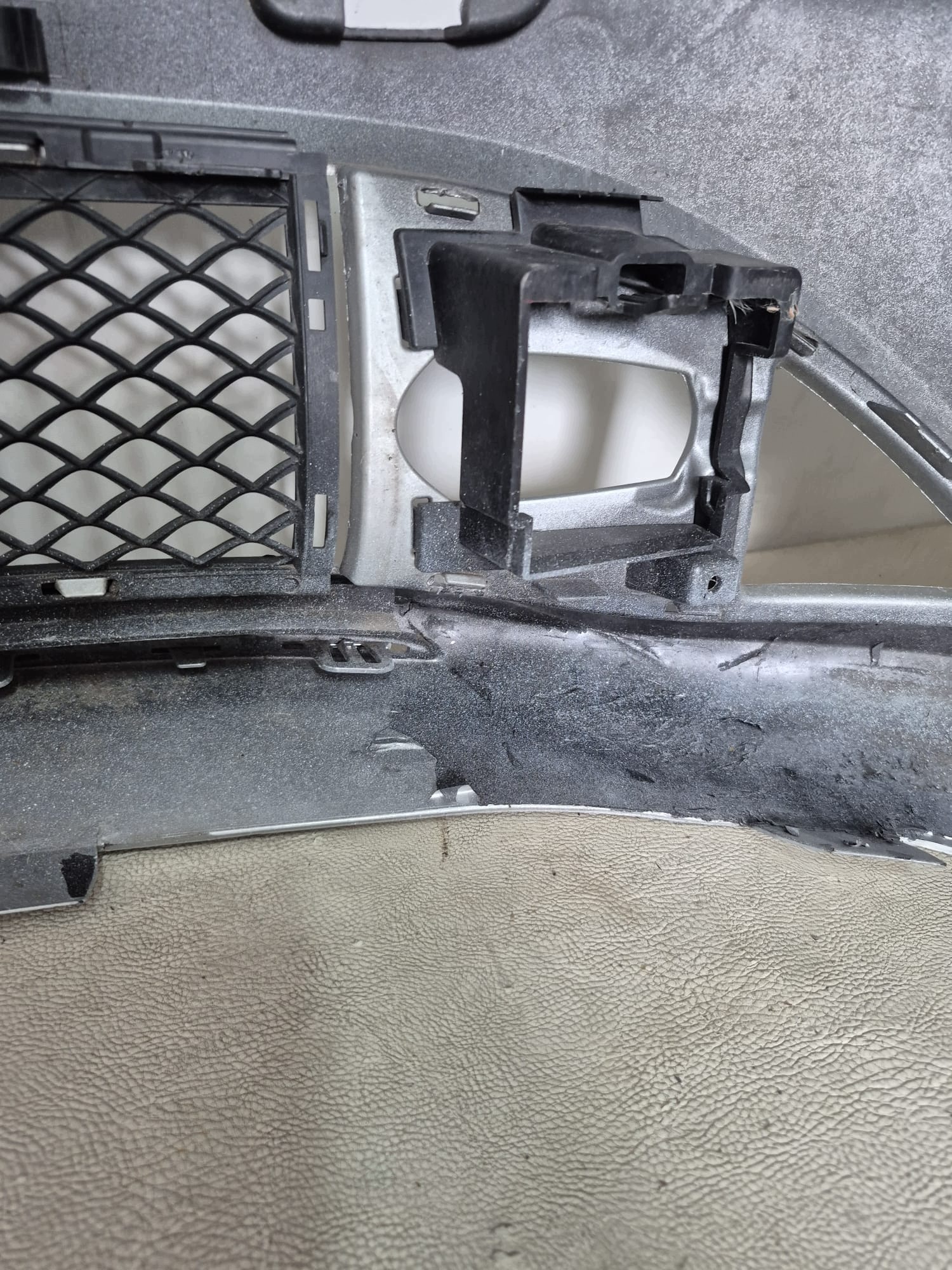 MERCEDES B-class III 3 W247 18-> bumper front front PDC