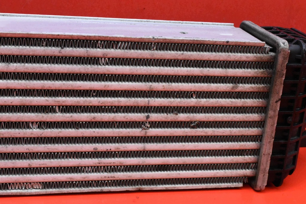 radiator intercooler AUDI Q5 8R 3.0 TDI 239 KM QUATTRO 12-17