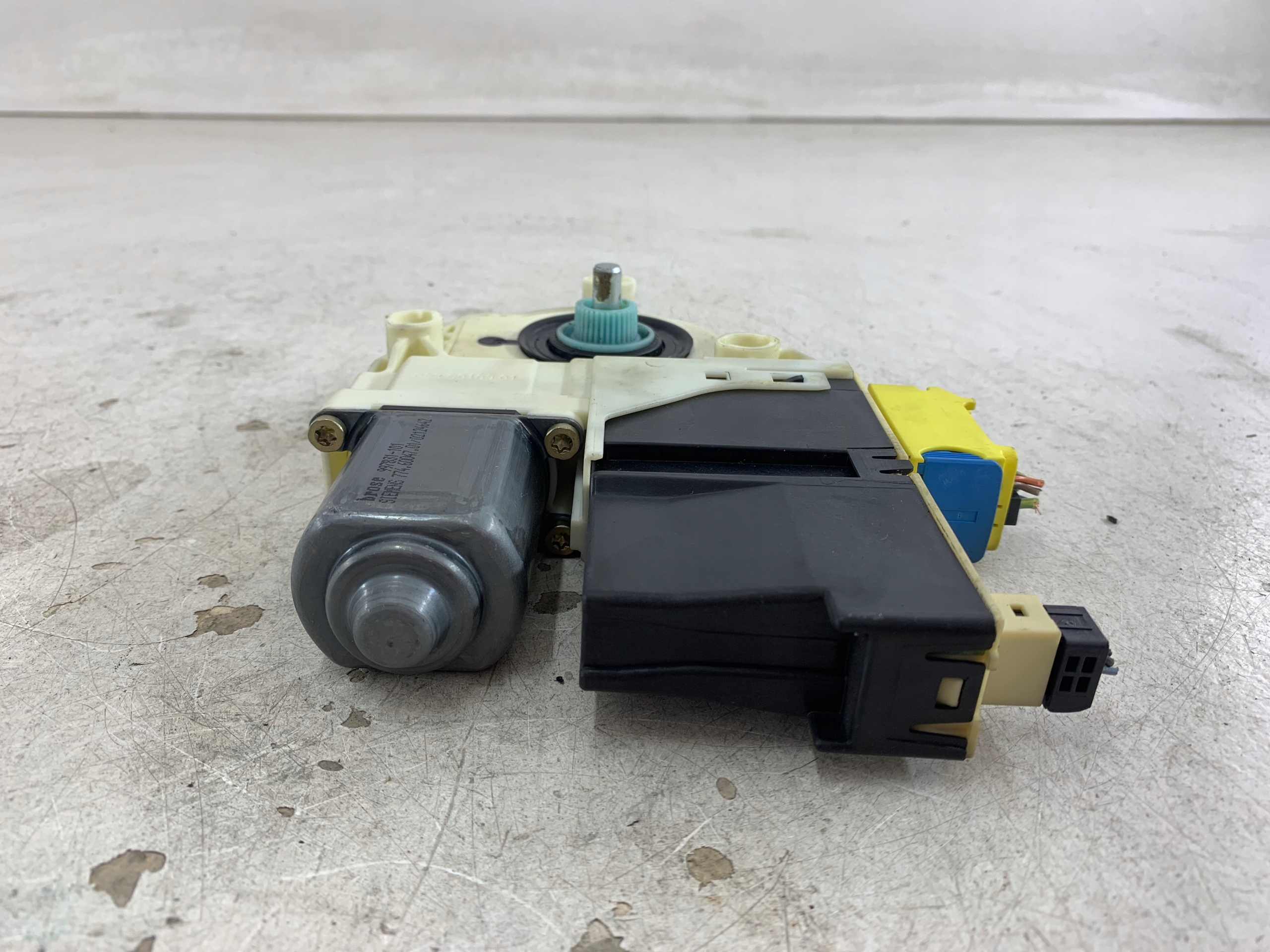 CITROEN C4 and mini motor windows right front 996388-101