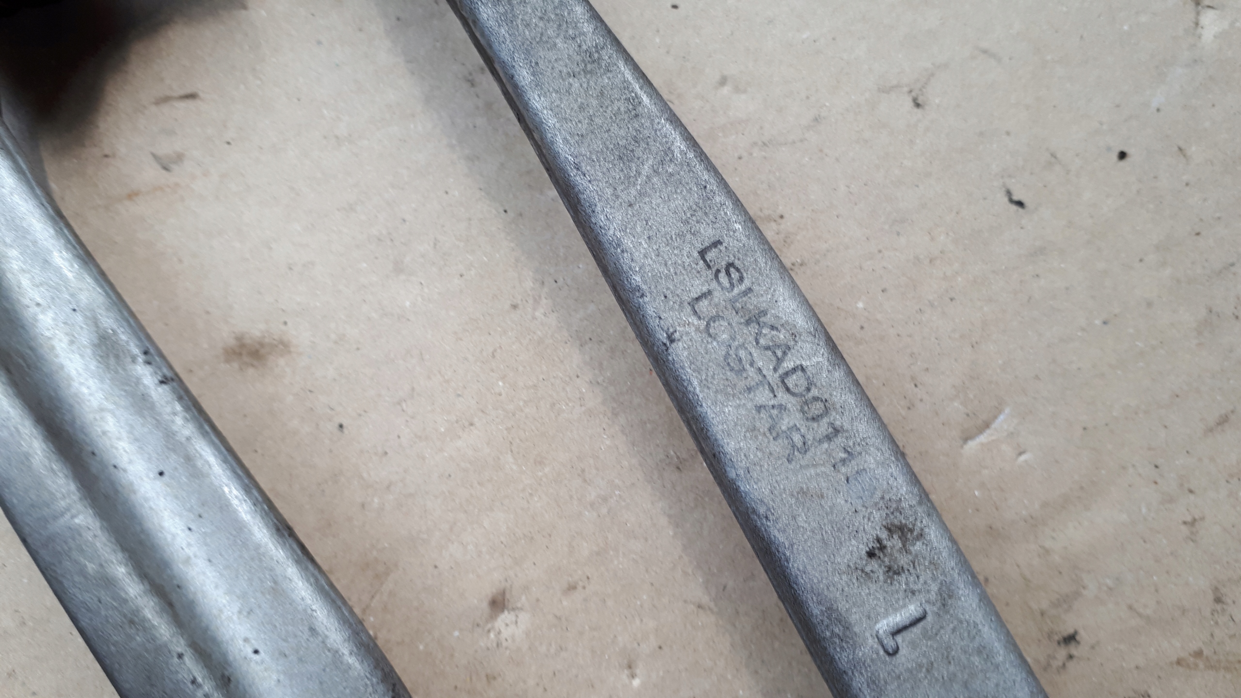 S4 B8 LIFT Querlenker Querlenker oben 3.0 TFSI S5 2X
