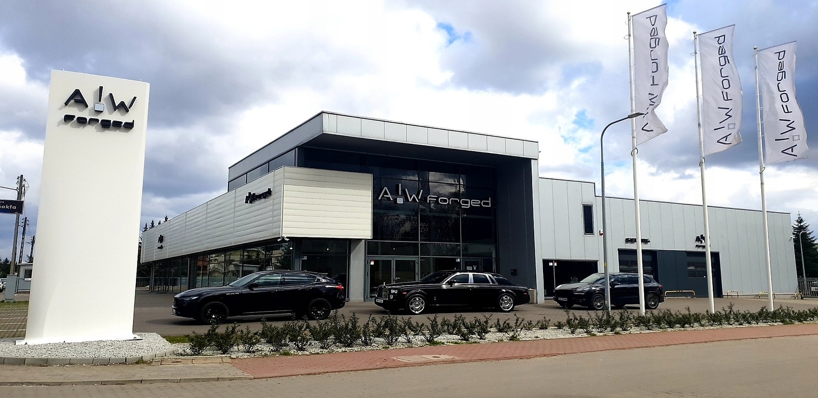 JARZMO tył LEWE MONDEO 2000-2004 Producent części NTY