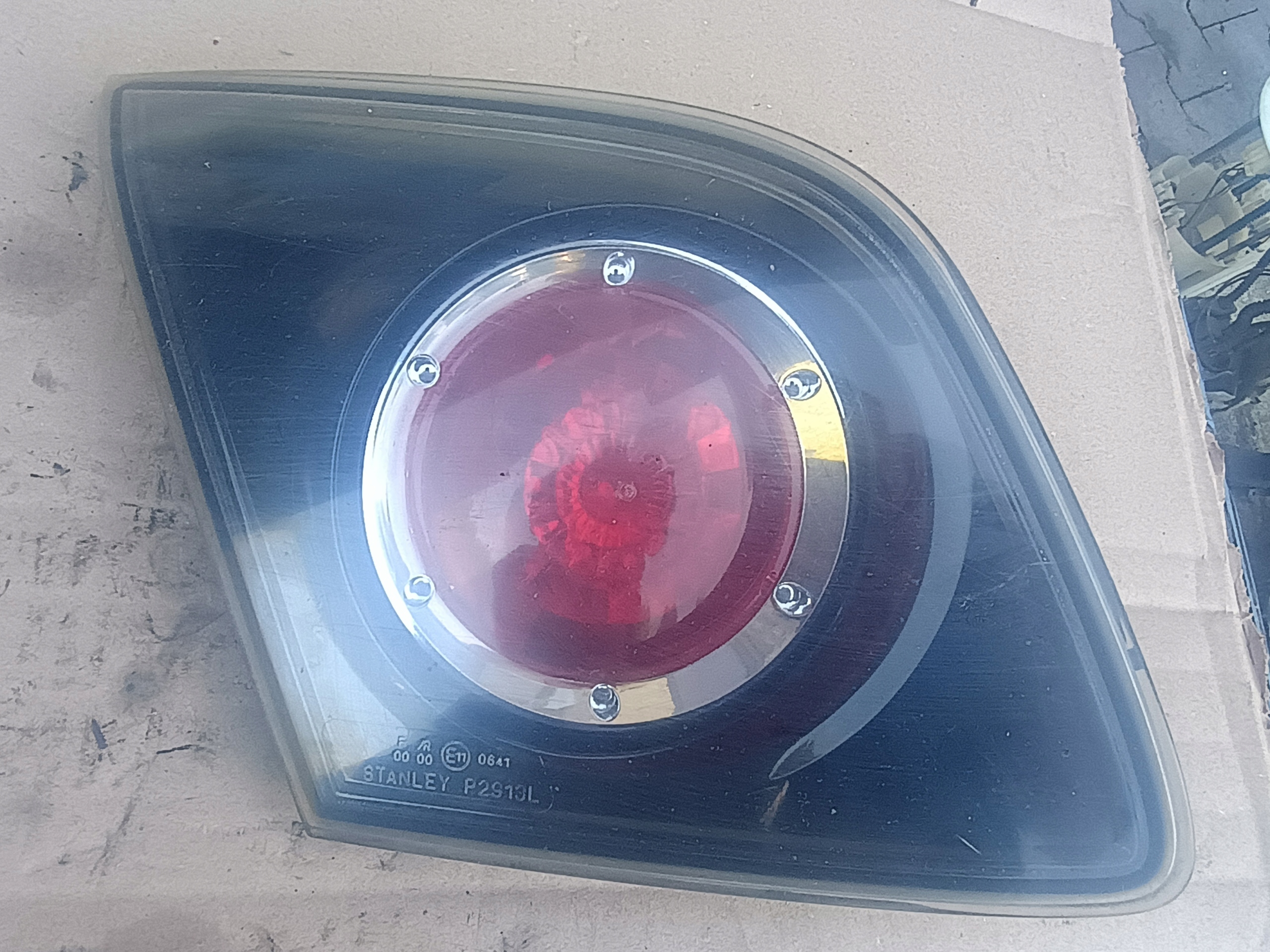 light rear part right to the bonnet MAZDA 3 BK