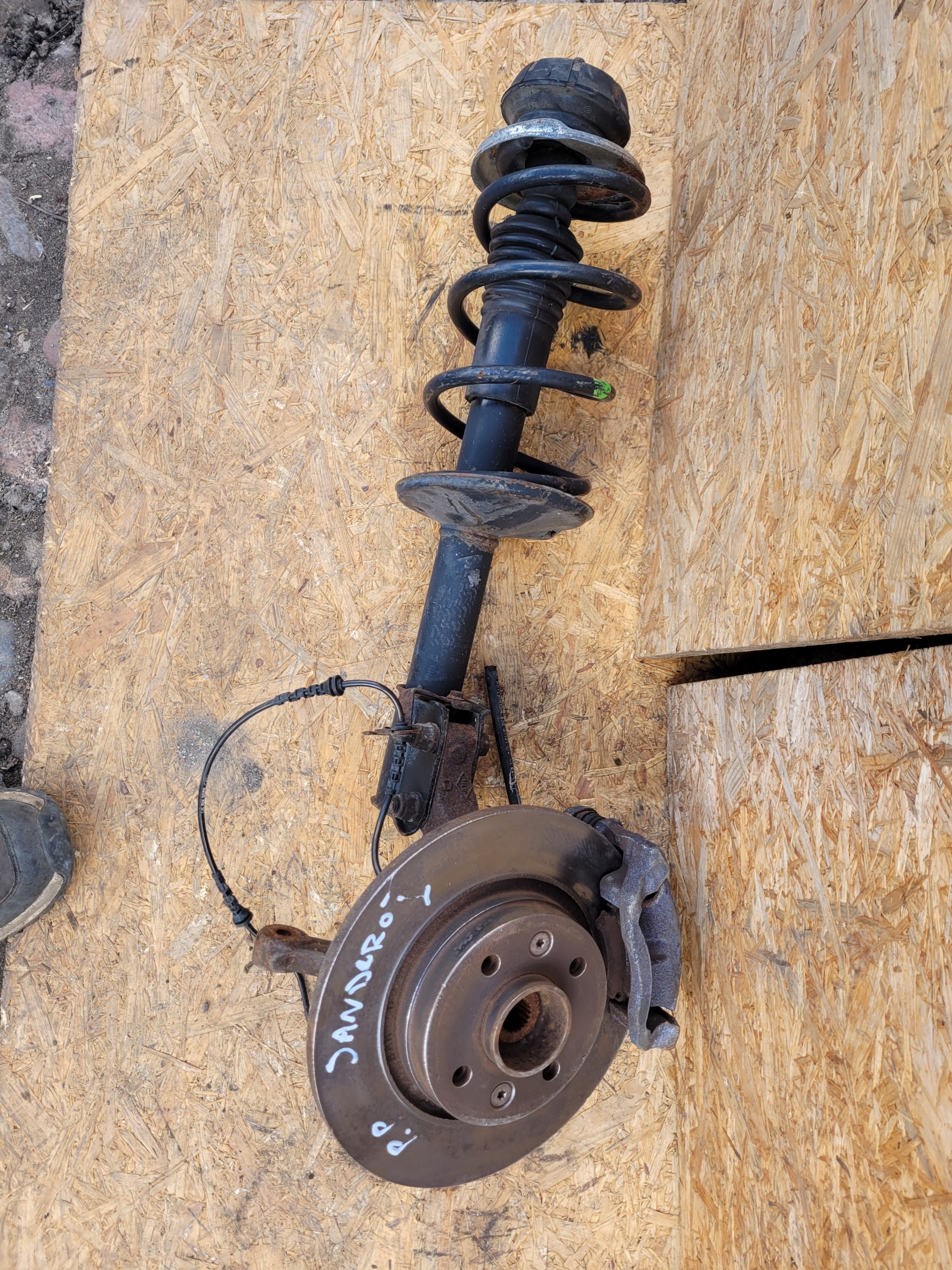 swing right DACIA SANDERO and