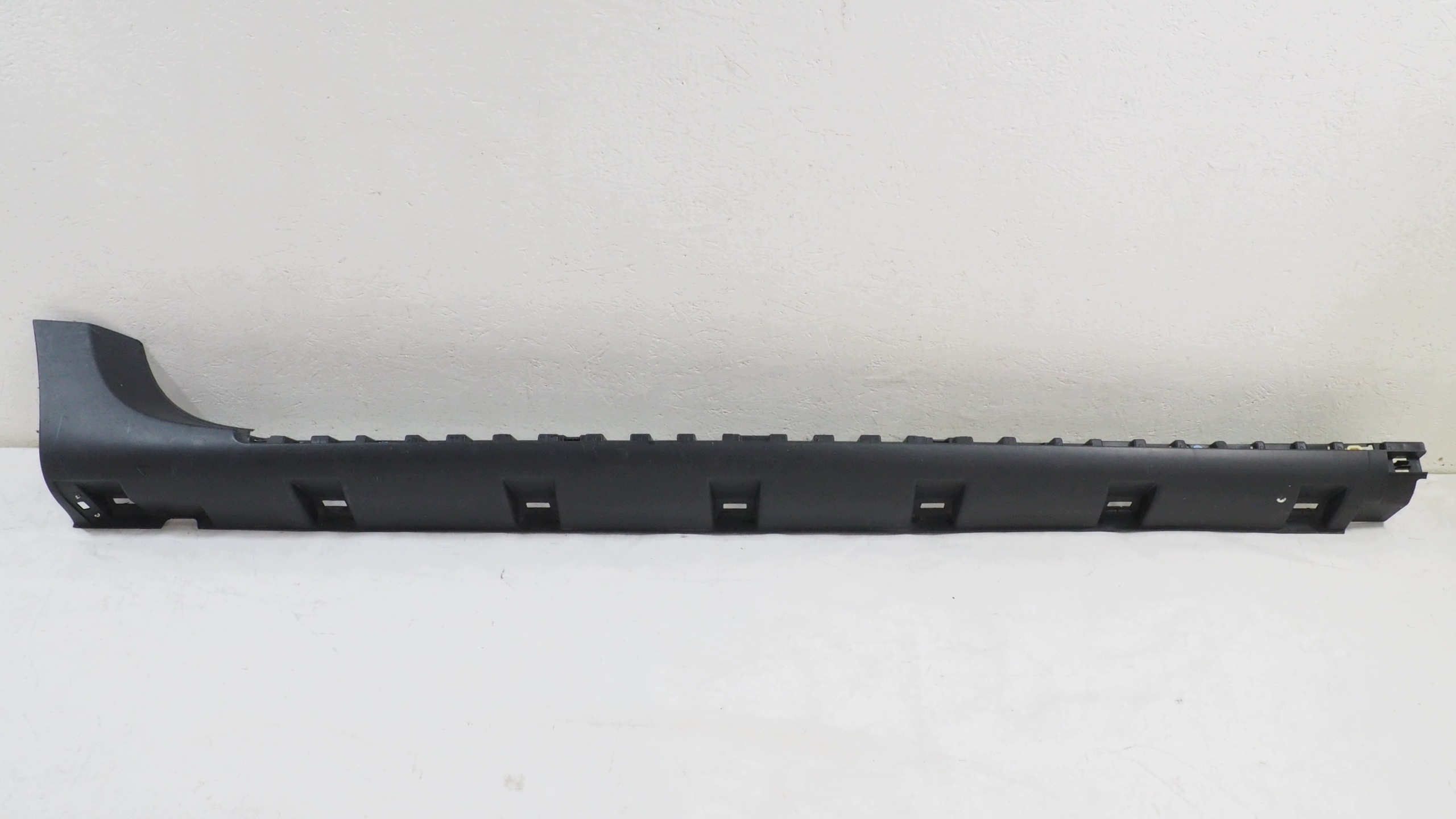 Dacia Duster moulding threshold right 764260812R